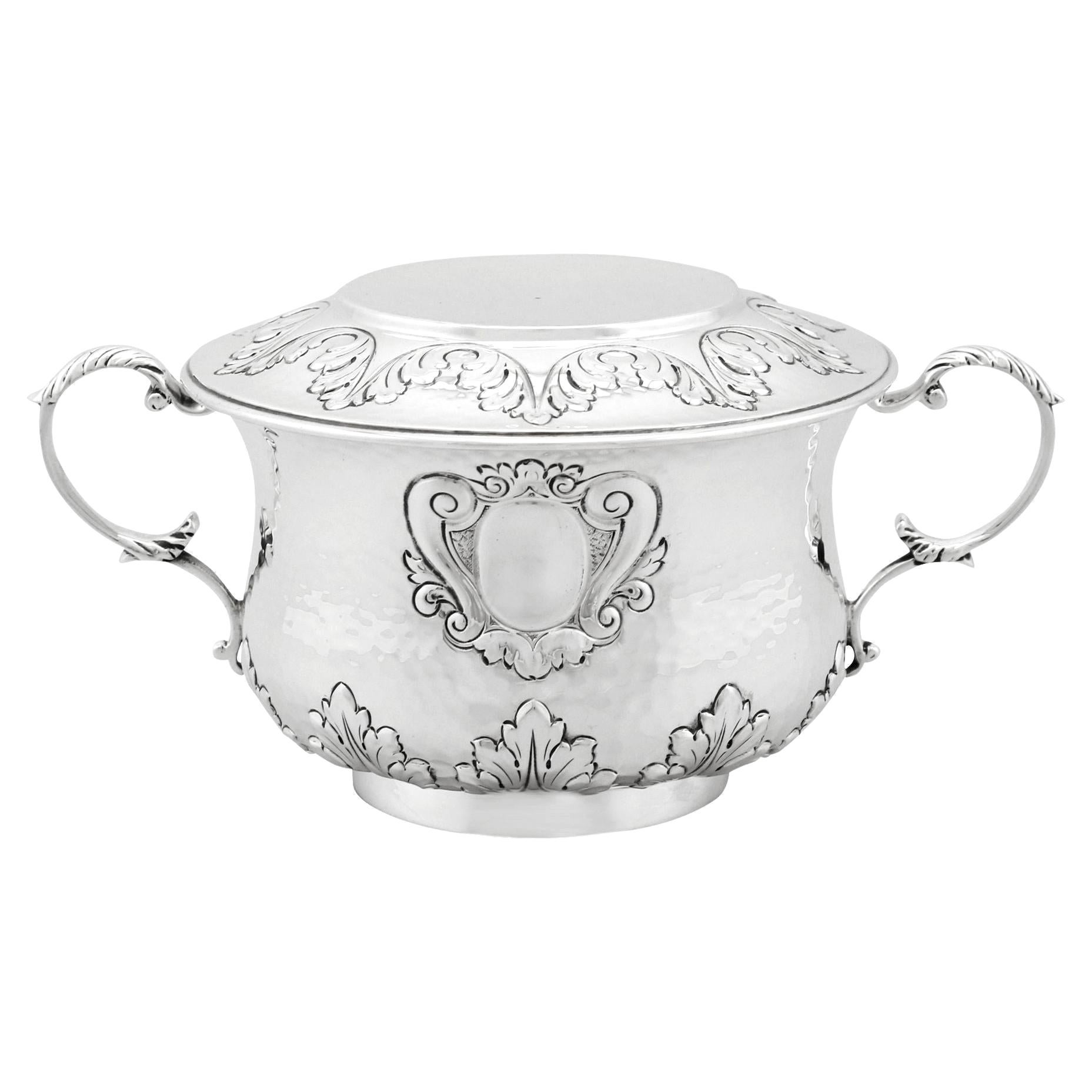 Searle & Co. Walter Henry Searle Antico Porringer in argento Sterling Edwardiano