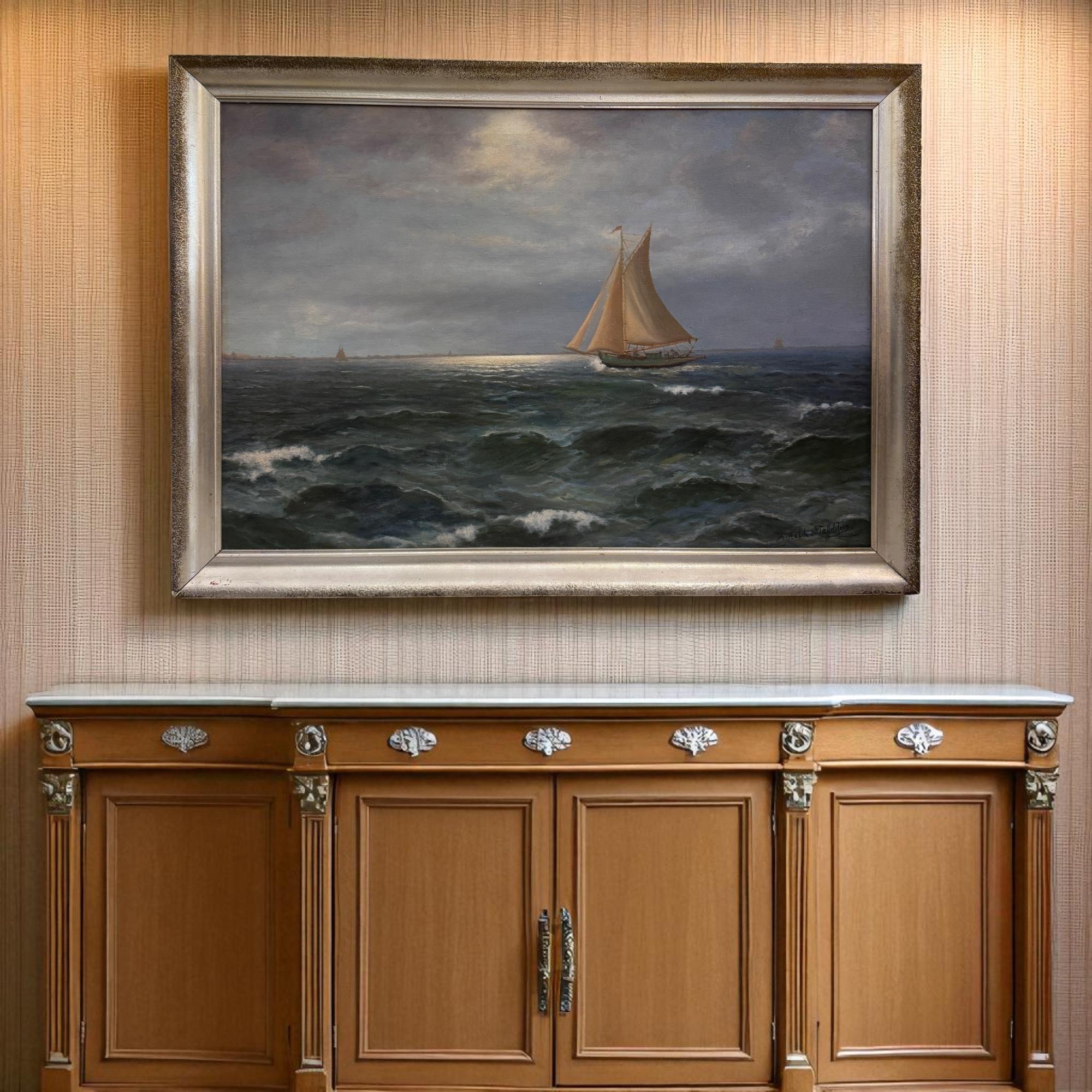 Ein dramatisches und fein ausgeführtes maritimes Ölgemälde von Alexander Reich-Staffelstein, einem bekannten deutschen Seestadtmaler des frühen 20. Das Werk zeigt ein Segelschiff, das unter einem schweren, bewölkten Himmel durch kabbelige Gewässer