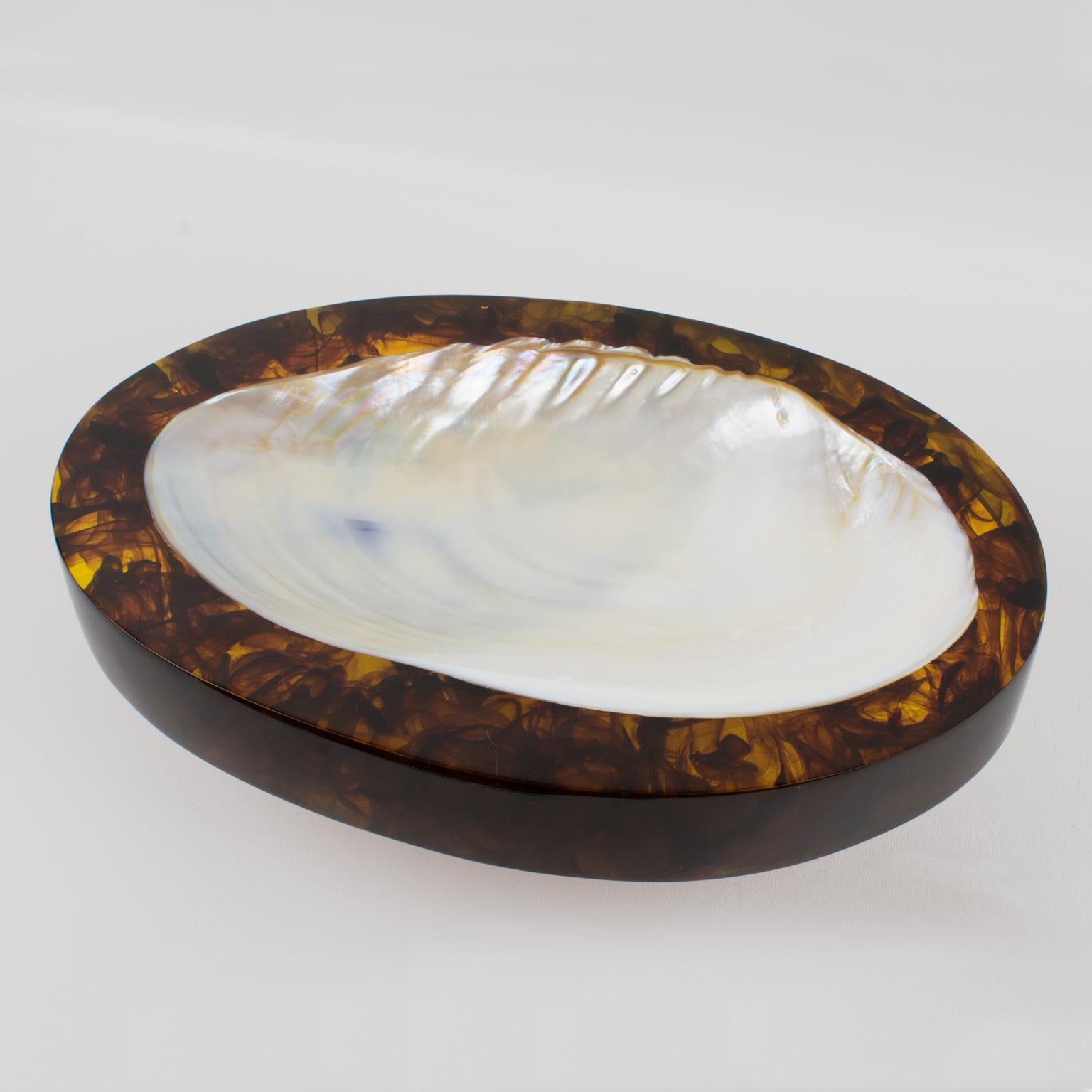 SeaShell and Rootbeer Resin Desk Tidy Catchall Vide Poche, circa 1980 For Sale 5