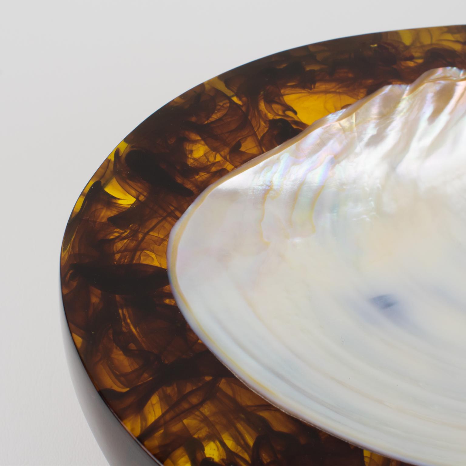 SeaShell and Rootbeer Resin Desk Tidy Catchall Vide Poche, circa 1980 For Sale 2