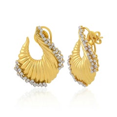 Seashell Diamond 14 Karat Yellow Gold Earrings