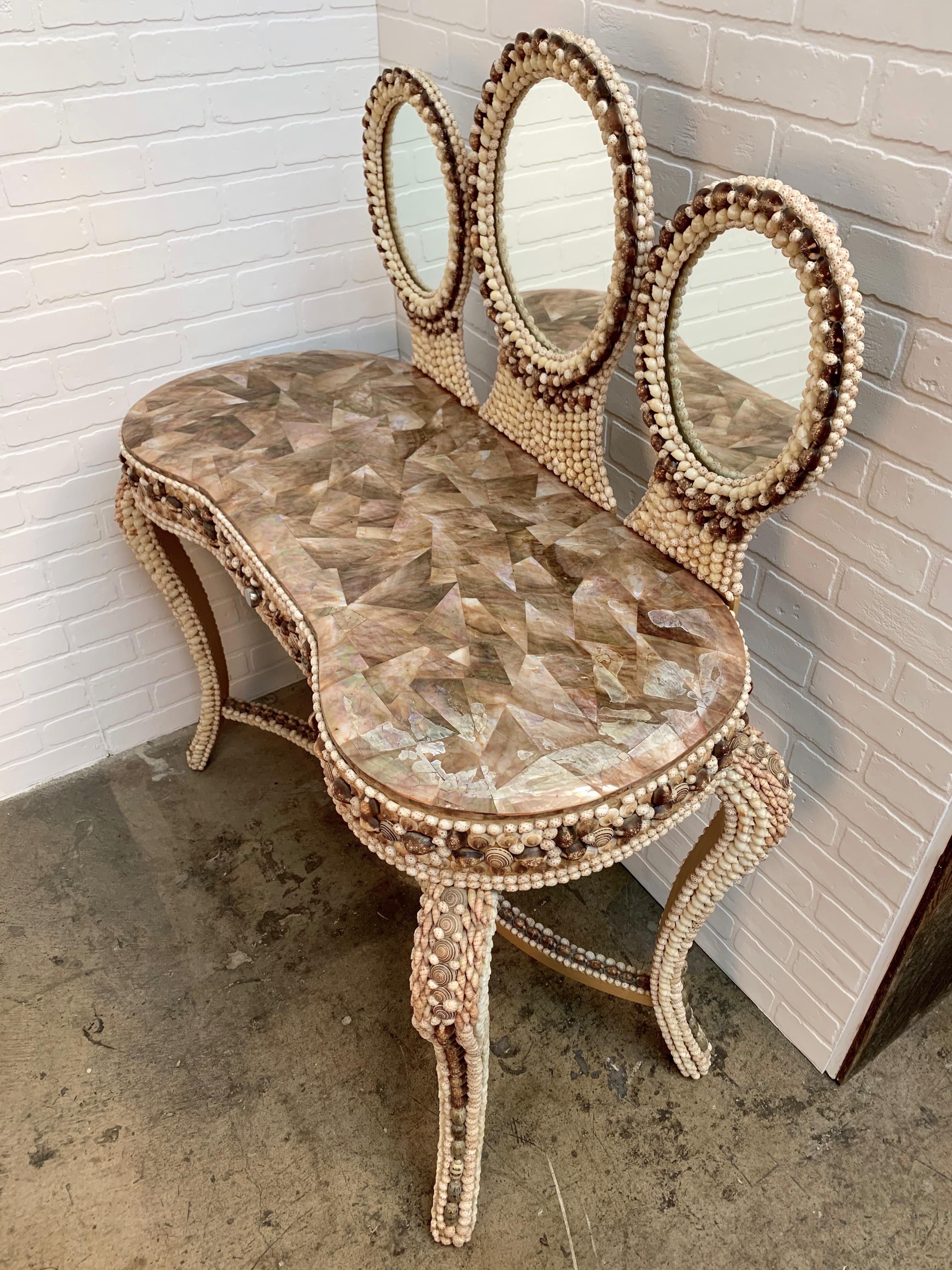 Seashell Encrusted Grotto Vanity / Desk In Good Condition In Denton, TX