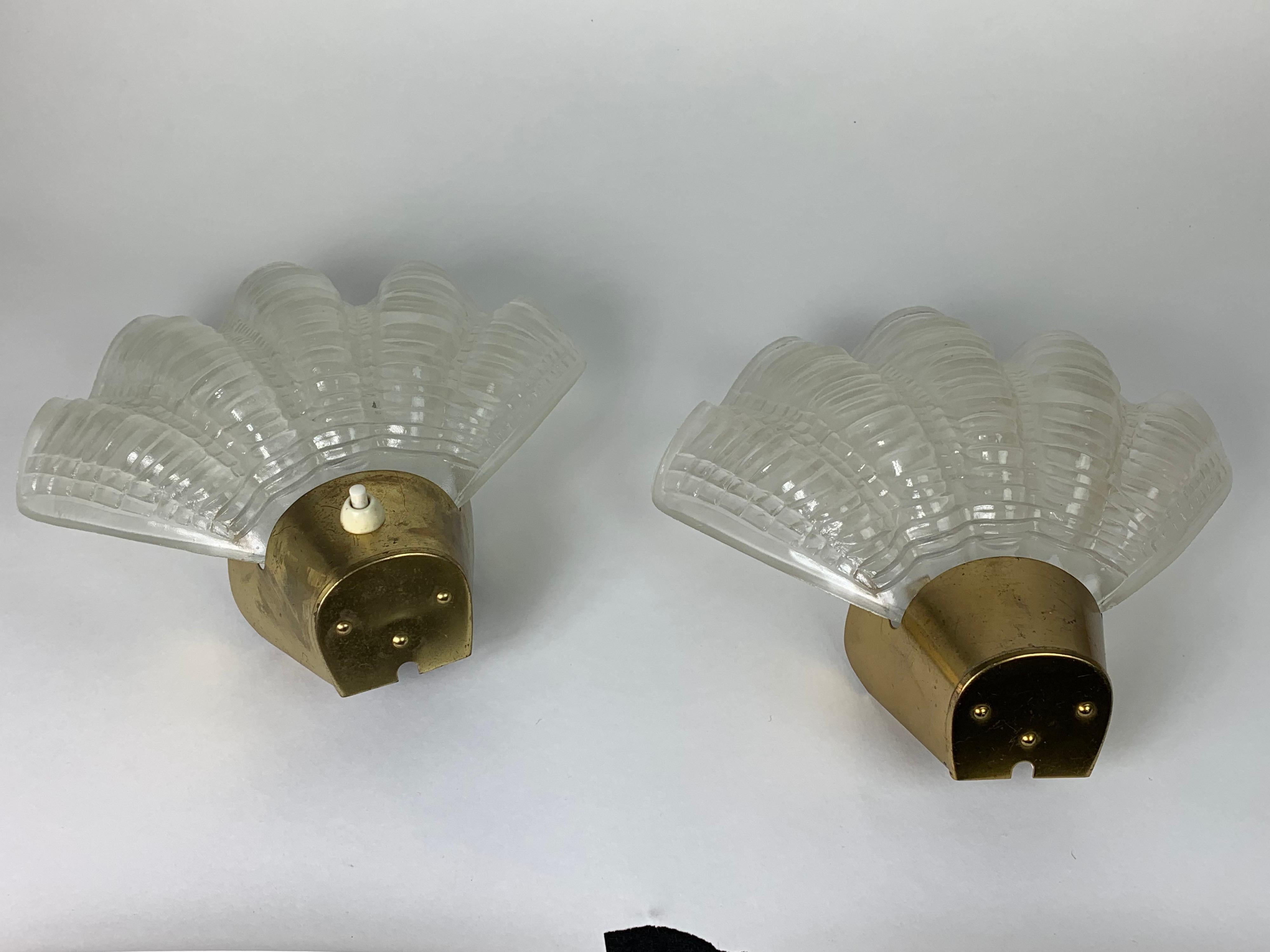 Mid-Century Modern Seashell Sconces Glass and Brass, 1950, Sweden For Sale