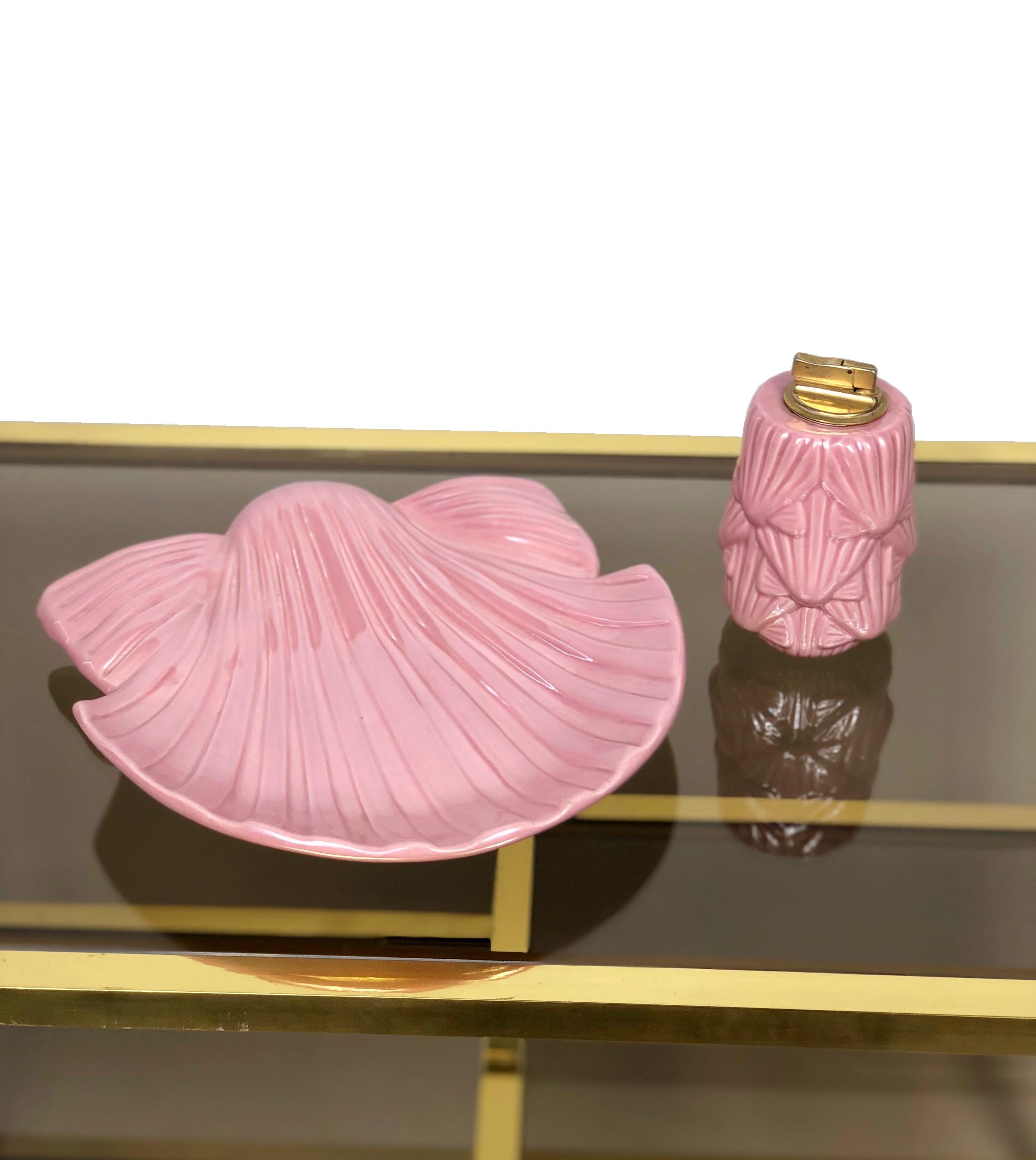 Italian Seashell Tommaso Barbi Pink Pocket Emptier Ashtray and Lighter Ceramic, 1970s