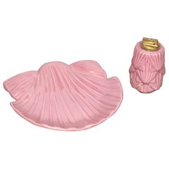 Retro Seashell Tommaso Barbi Pink Pocket Emptier Ashtray and Lighter Ceramic, 1970s
