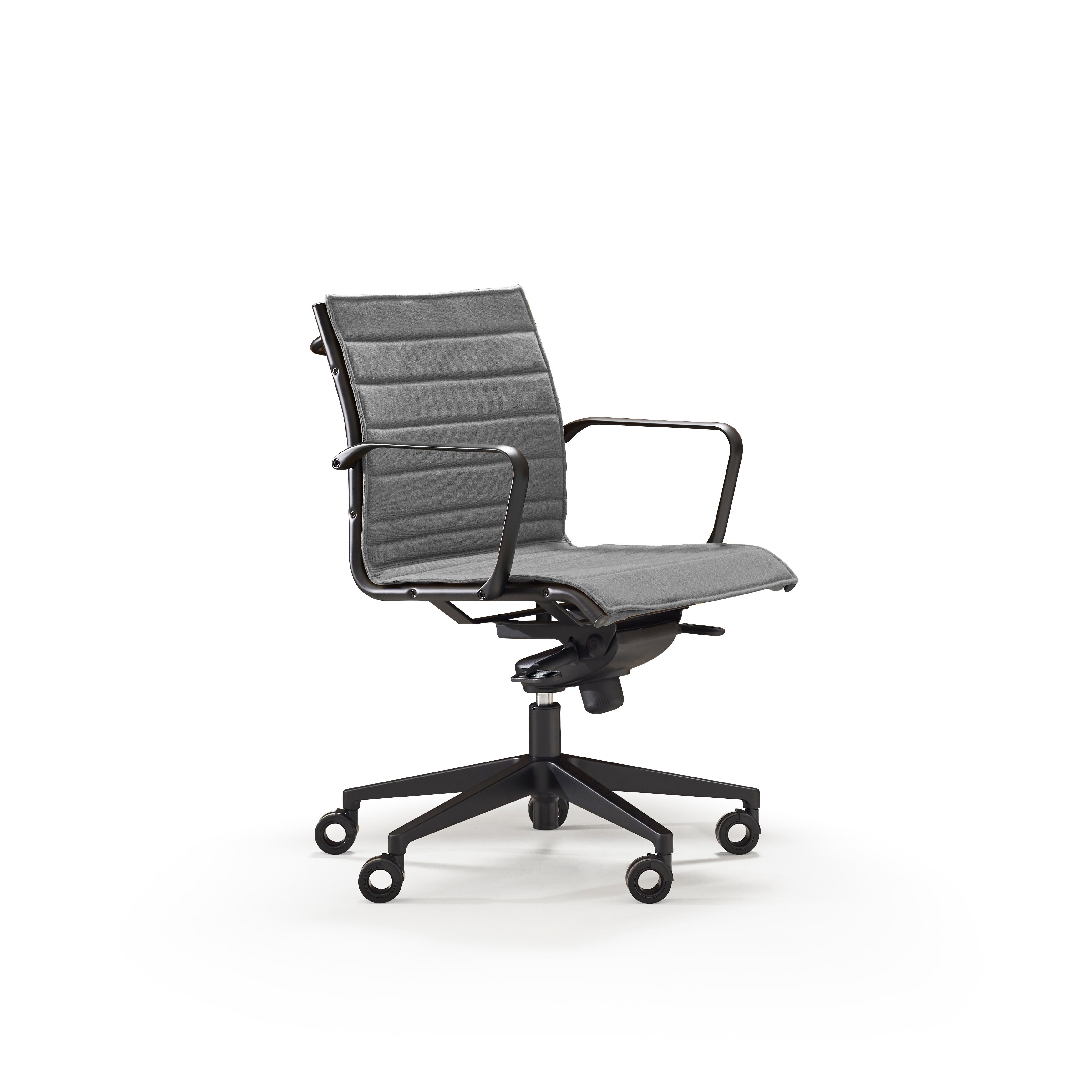 Contemporary Season Slim High Backrest Executive Upholstered Armchair by Quinti Sedute For Sale