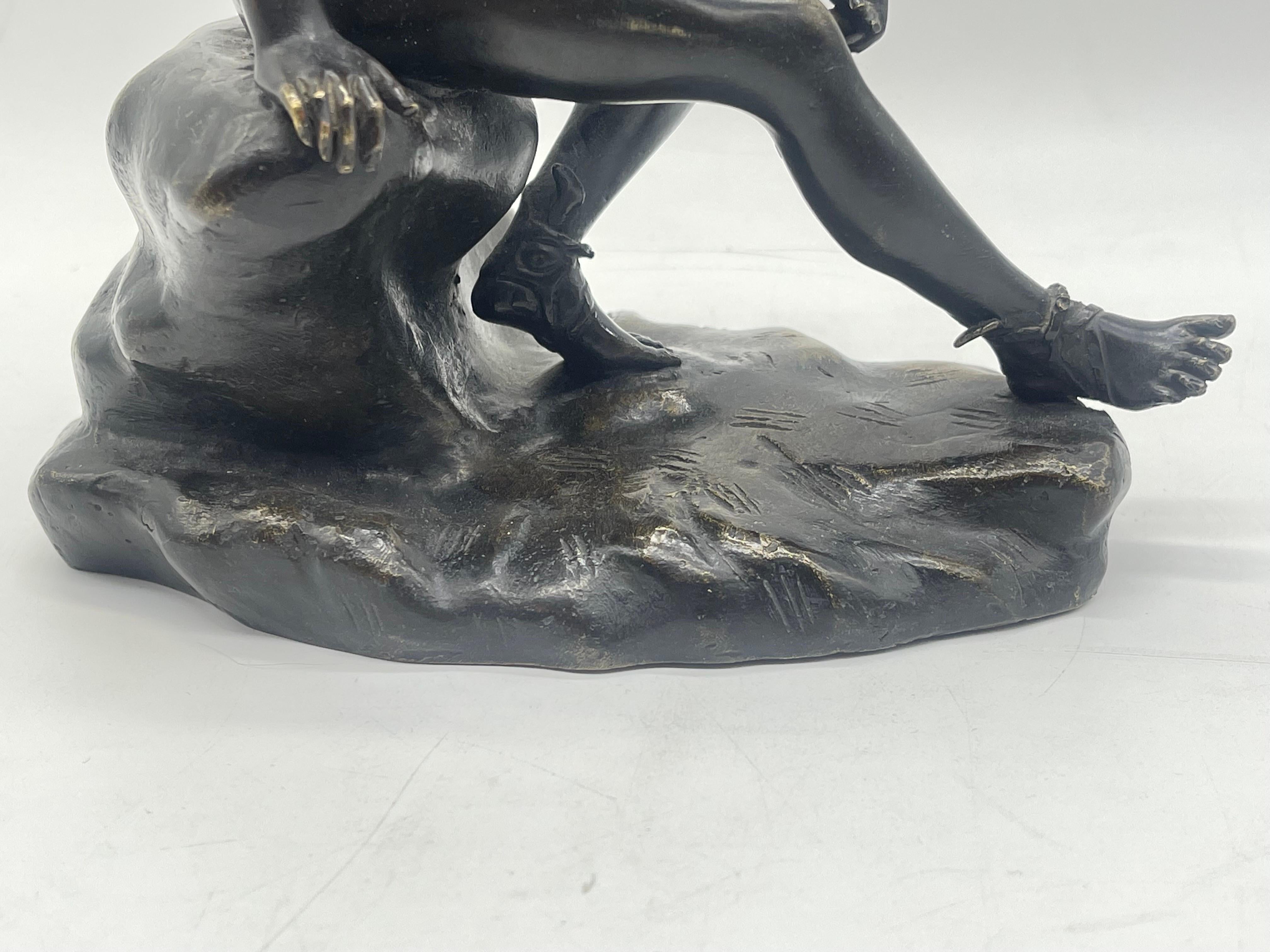 Seated athletic bronze sculpture / Figure Greek - Roman mythology For Sale 10