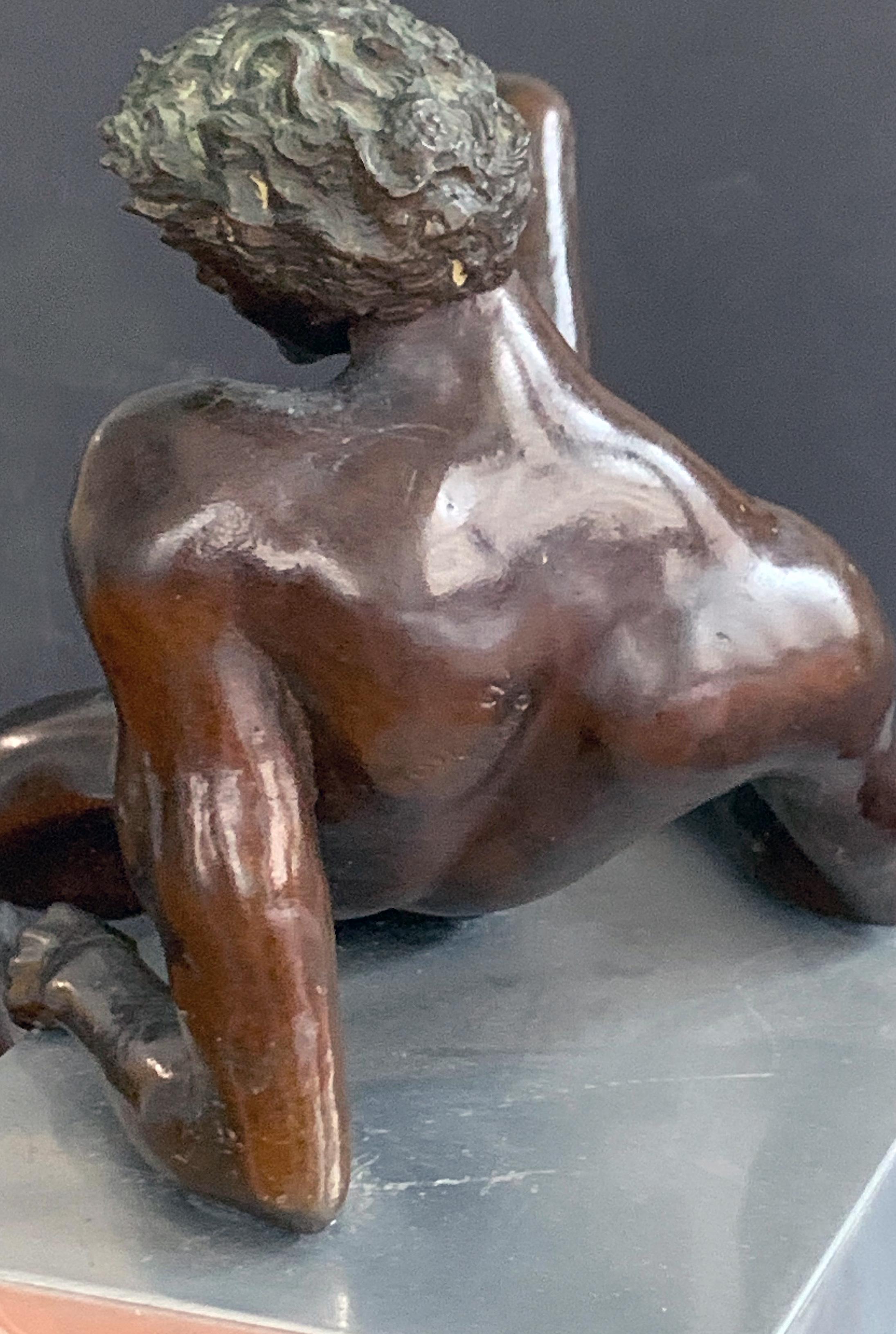 Mid-Century Modern « Nu masculin assis », remarquable sculpture en bronze de Choate, artiste figuratif en vente