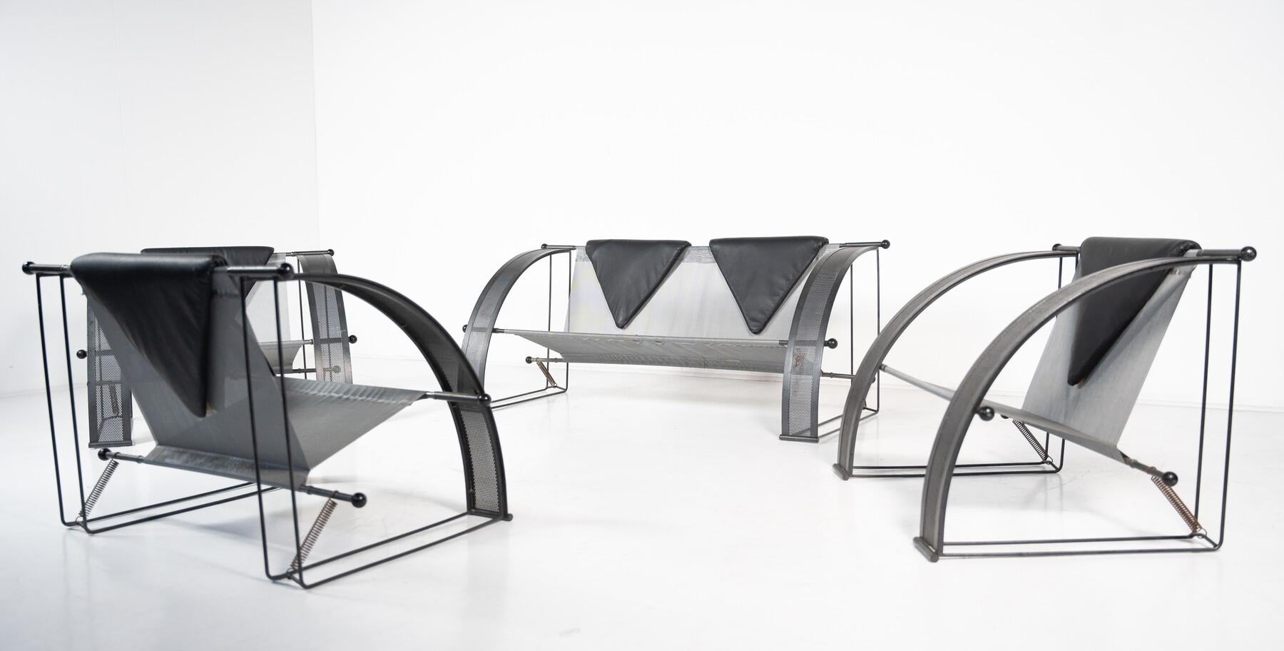 Ensemble de sièges dans le style de Mario Botta, Italie, années 1980 en vente 8