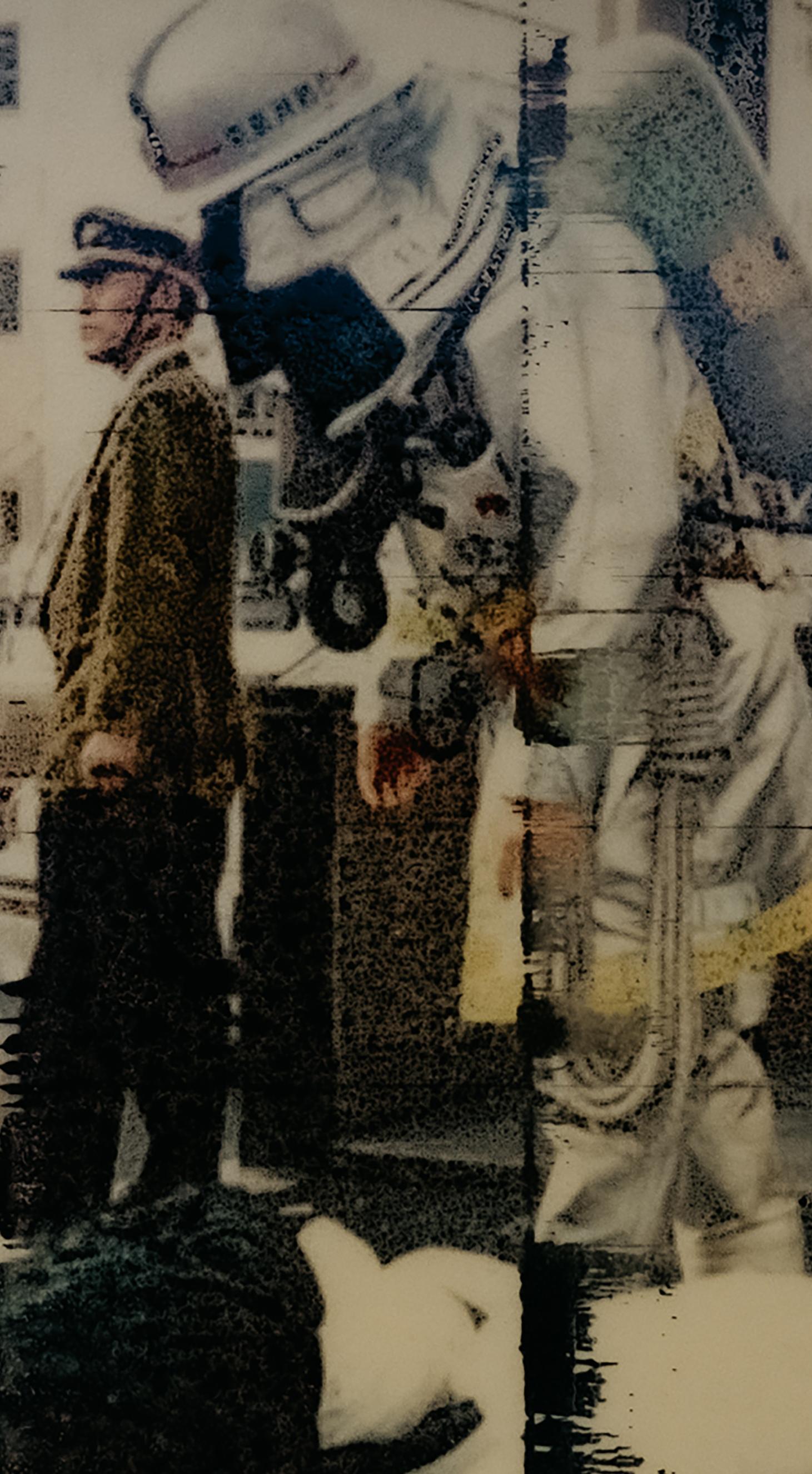Atentado en el metro de Tokio 1995 - Seba Kurtis, Fotografía manipulada, Documentación en venta 1