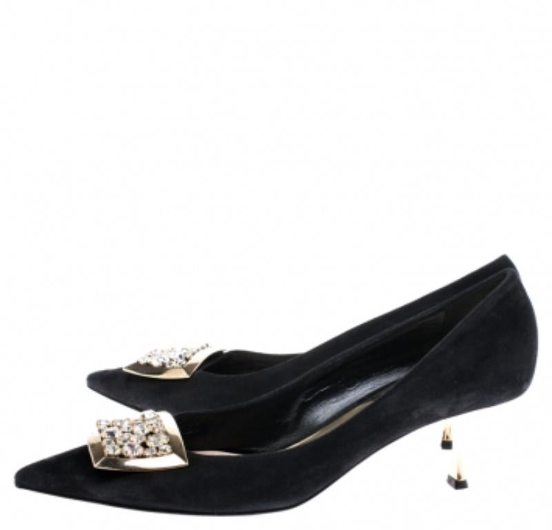 Noir Sebastian Black Suede Crystal Embellished Pumps Size 38 en vente