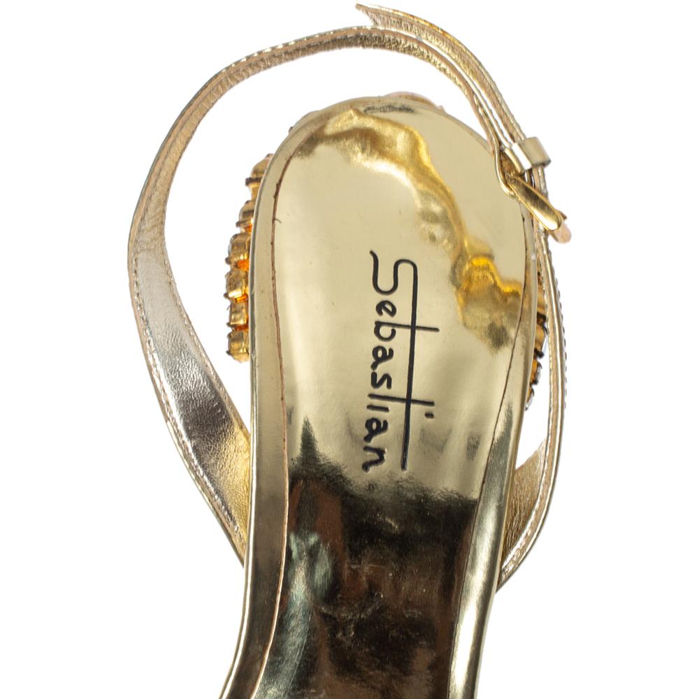 Sebastian Gold Leather Crystal Embellished Heel Slingback Sandals Size 38 In Good Condition In Dubai, Al Qouz 2