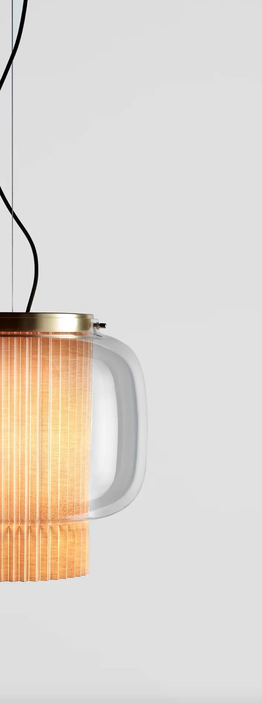Acciaio Sebastian Herkner Manila T Pe Beige Lampada a sospensione in tessuto per Parachilna in vendita