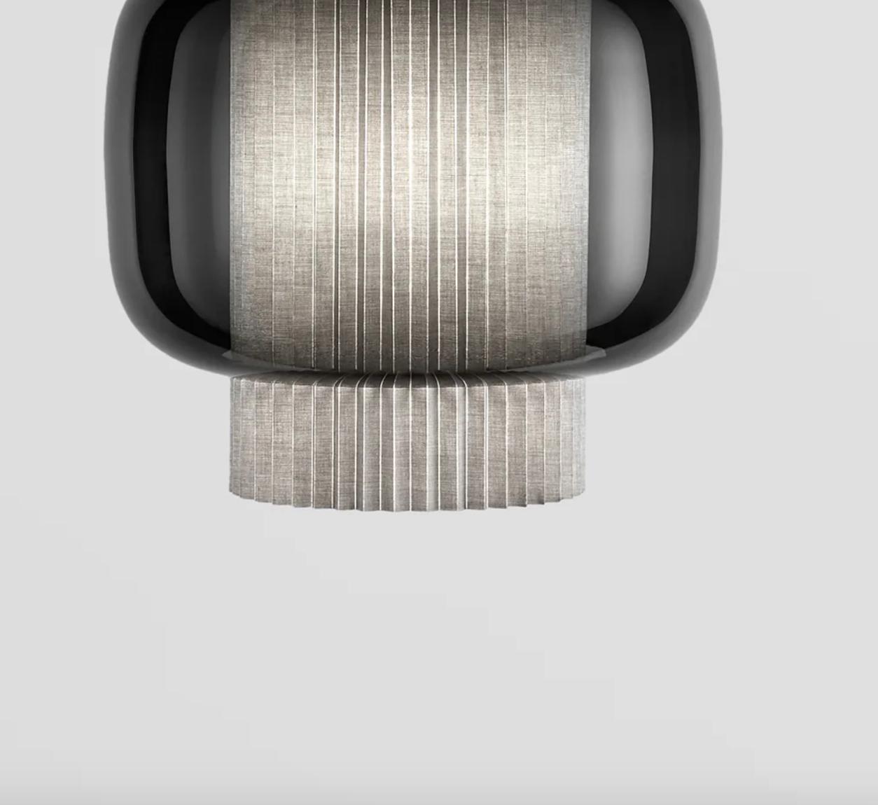 Mid-Century moderno Sebastian Herkner Manila T Pe Grigio Sospensione Tessile Per Parachilna in vendita