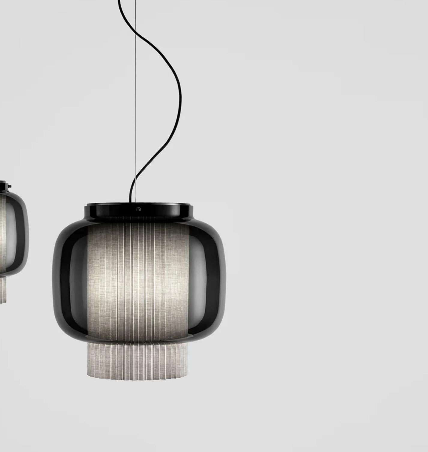 XXI secolo e contemporaneo Sebastian Herkner Set of Two Manila T Pe Suspension Lamp For Parachilna in vendita