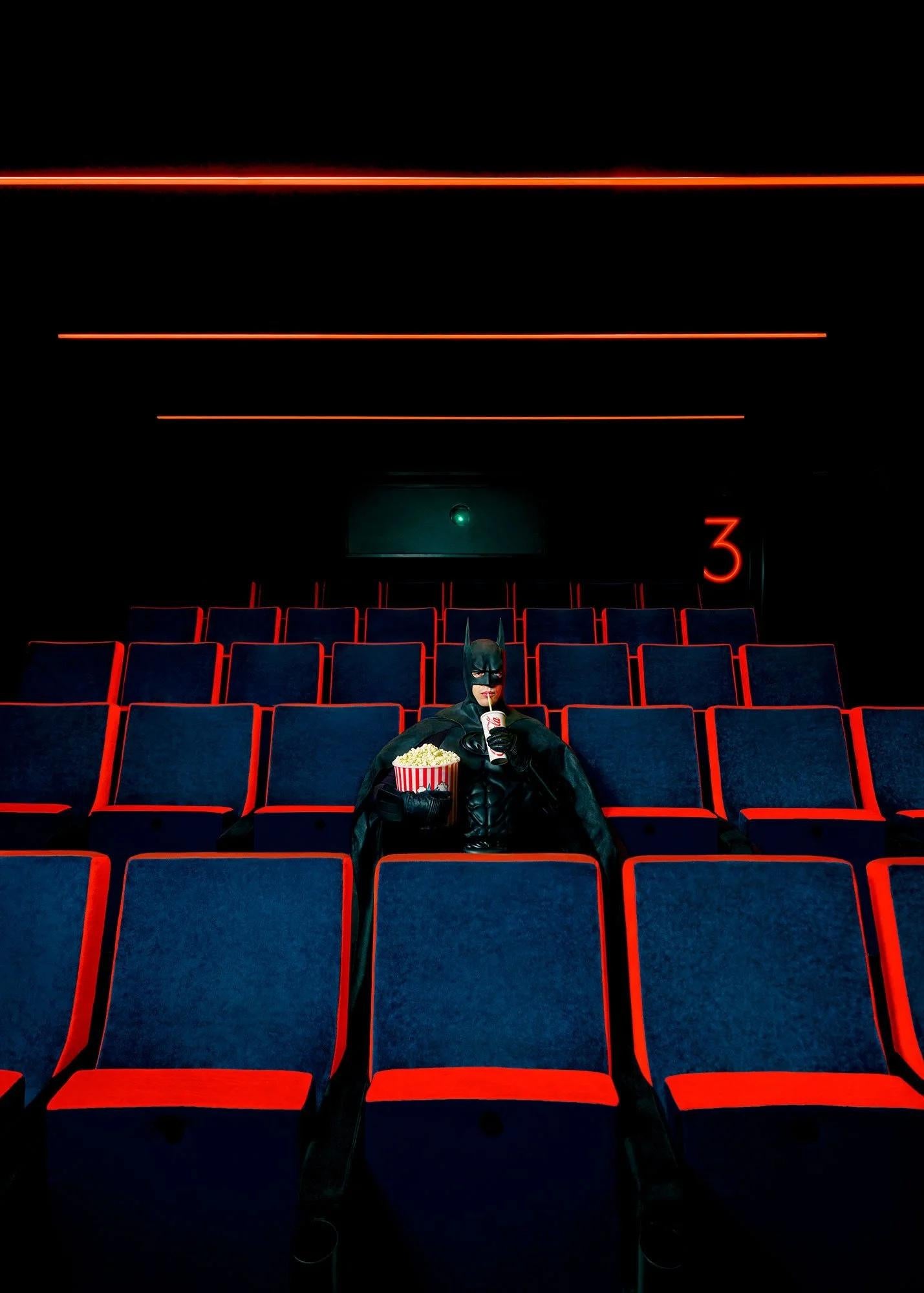 Available sizes:
        64 x 84 cm   C-print  	Edition of 25, 5 Artist Proofs
	94 x 124 cm   C-print 	Edition of 25, 5 Artist Proofs

All prints are delivered with a self-adhesive Certificate of Authenticity (COA).

This photograph will be printed