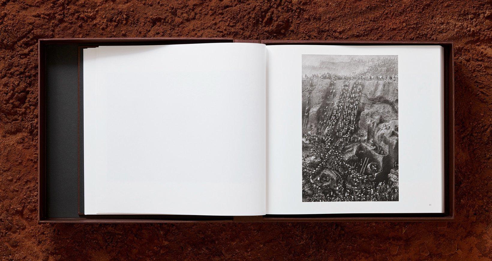 Sebastião Salgado, Gold For Sale 1