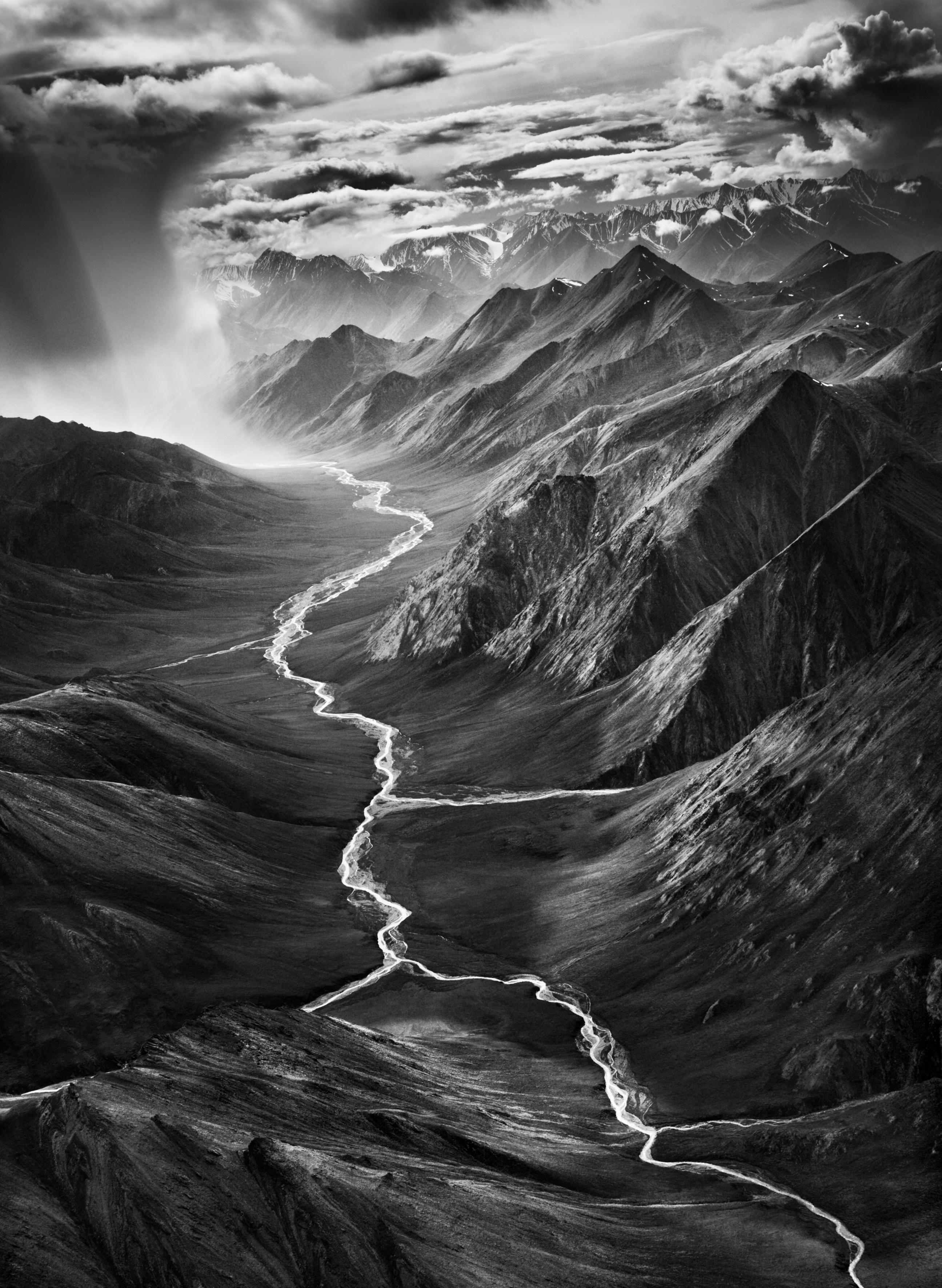 "Brooks Range, Alaska, USA"
von Sebastião Salgado
Platin-Palladium-Druck auf Arches Platine 310g Papier
Auflage von 12

Sebastião Salgado reiste sechs Jahre lang durch den brasilianischen Amazonas und fotografierte die unvergleichliche Schönheit