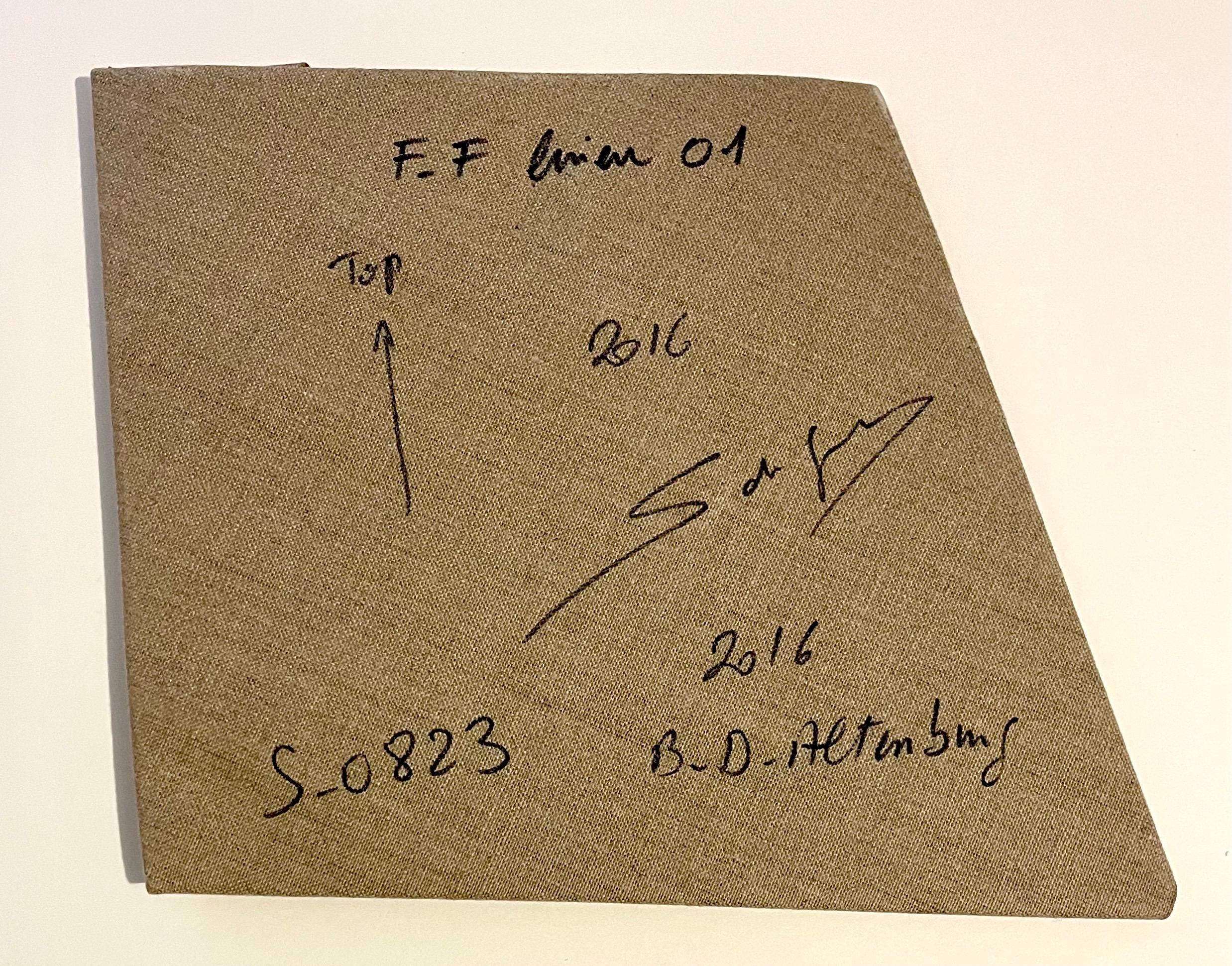 Sebastien de Ganay Folded Linen Abstract Minimalist Unique Sculpture Fabric Wire For Sale 5