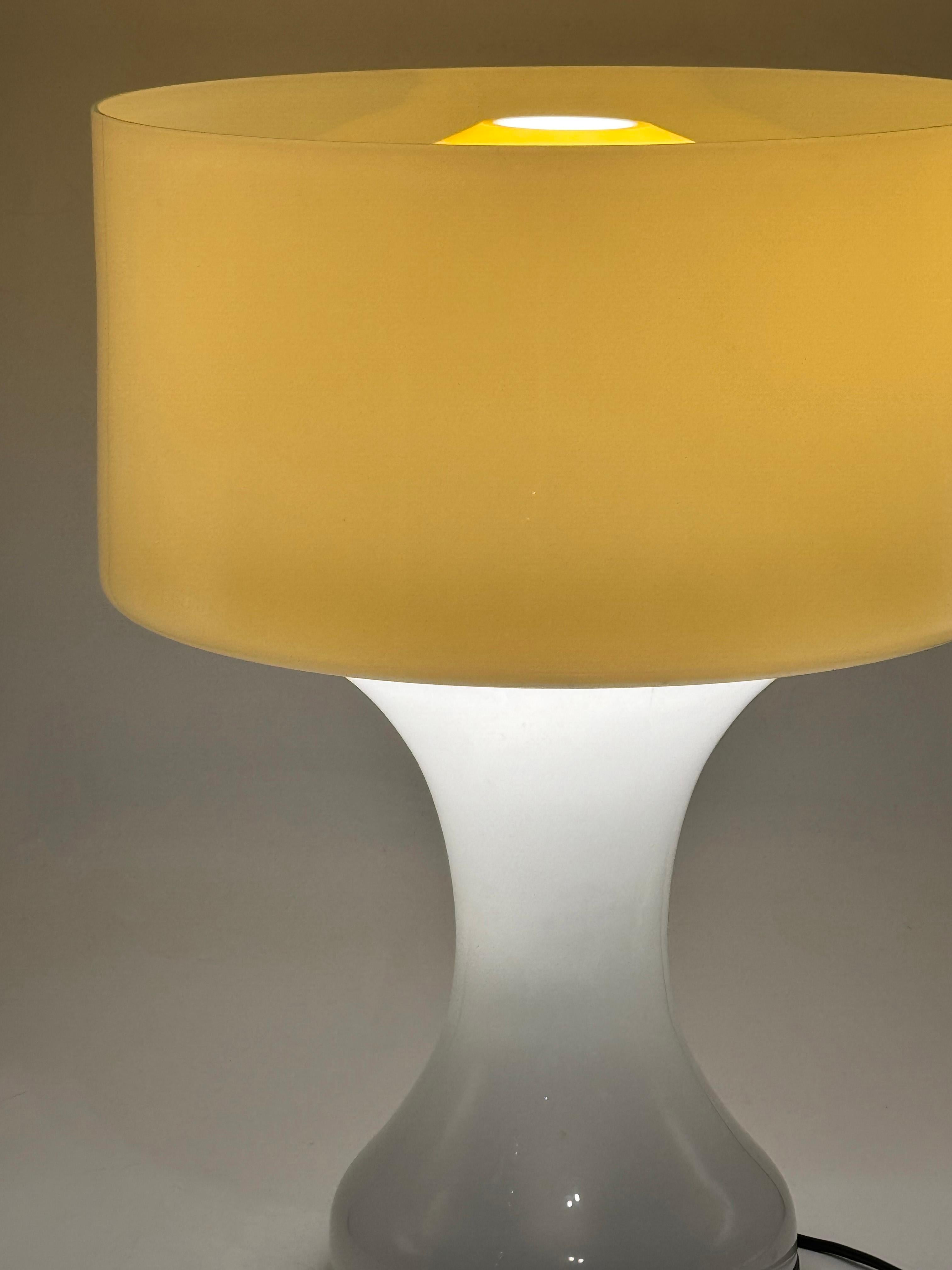 Art Glass Sebenica Table Lamp by Enrico Capuzzo for Vistosi For Sale