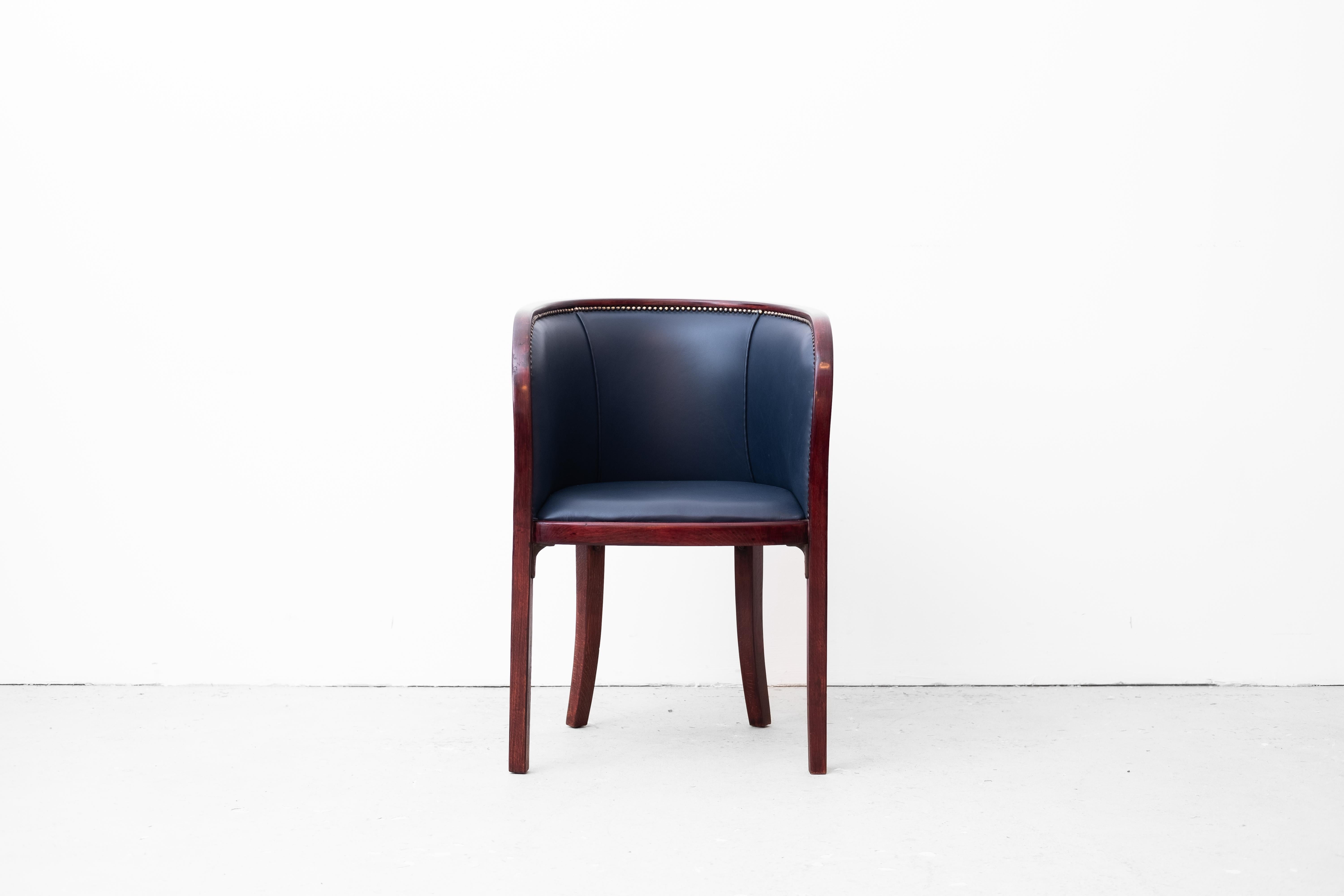 Vienna Secession Secession Armchair by Josef Hoffmann (1914), manufactured by Thonet (1919)
