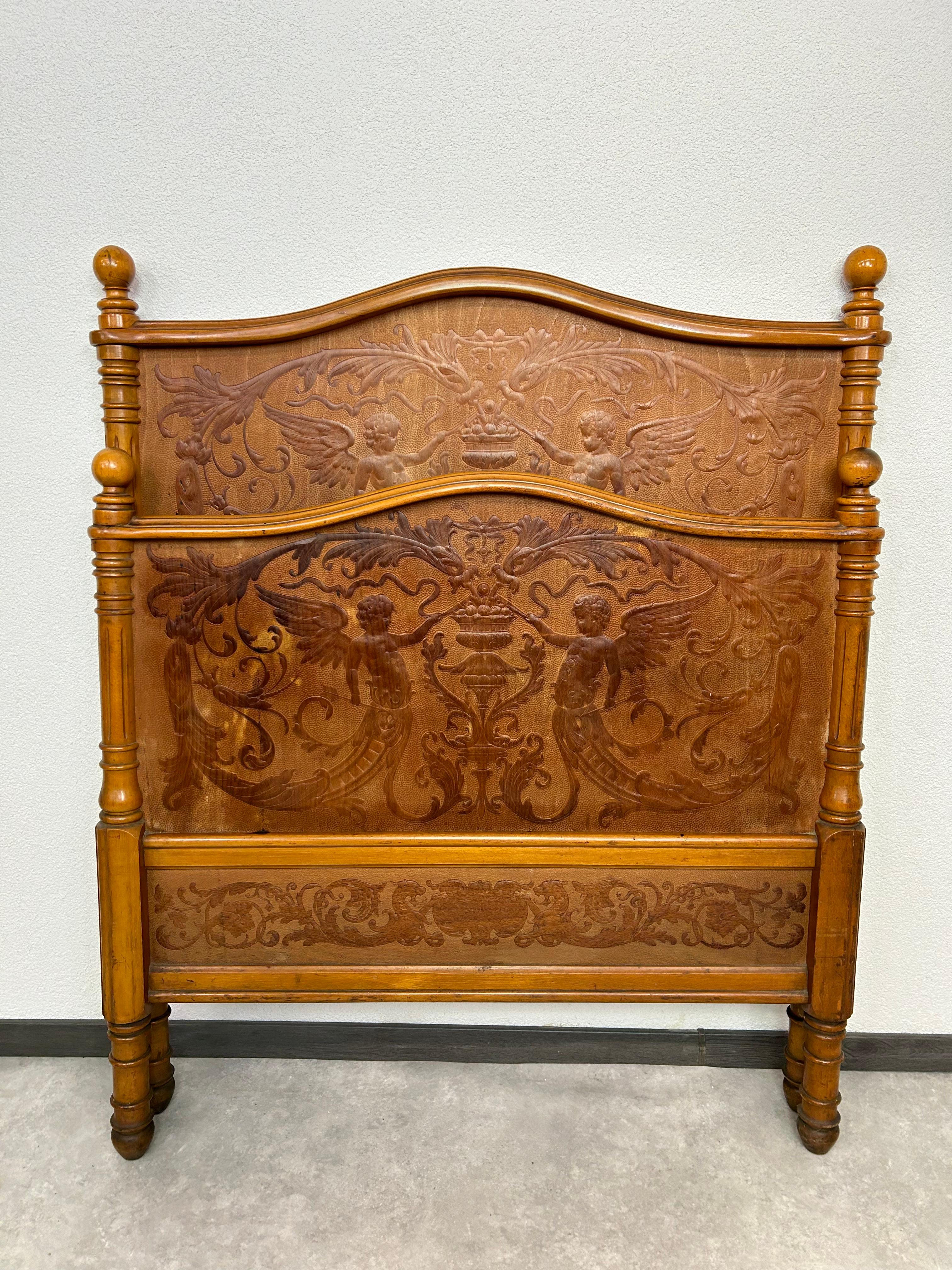 Secession bedroom set by J&J Kohn For Sale 9