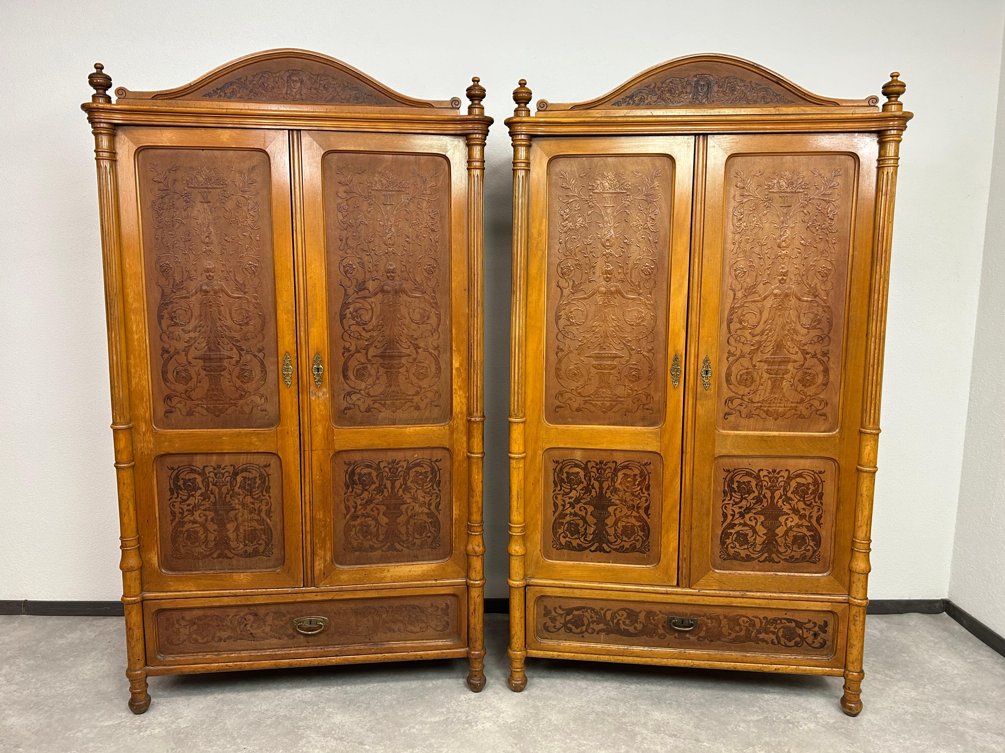 Secession bedroom set by J&J Kohn in original vintage with signs of use. One bedside table has a chip on marble top. 

2x wardrobe w.105cm d.54cm h.201cm
2x bedside table w.53cm d.43cm h.105cm
2x bed w.105cm d.54cm h.201cm
Cabinet with mirror w.110