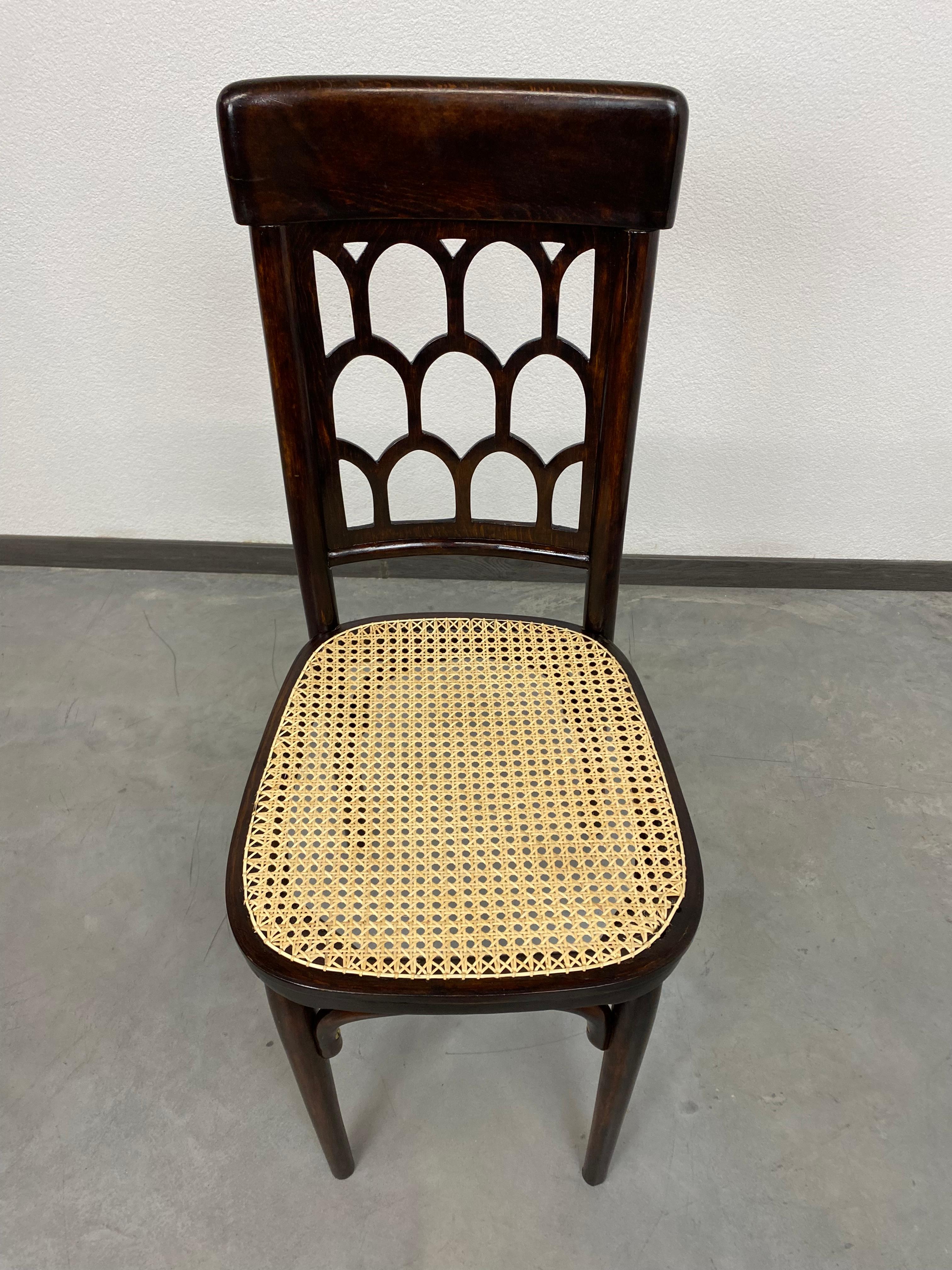 Début du 20ème siècle Chaise en forme de ruche de Koloman Moser pour J&J Kohn en vente