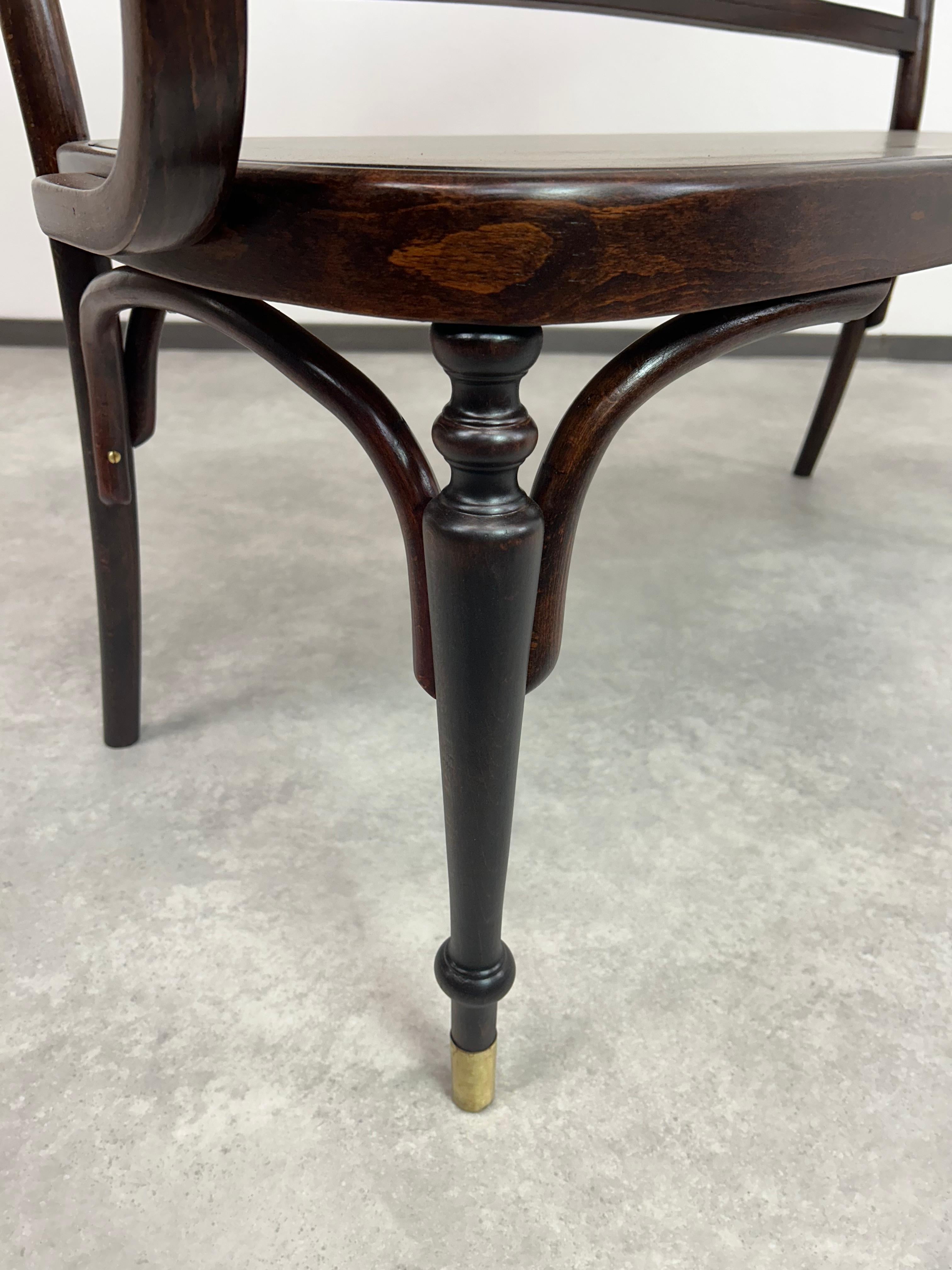 Banc en bois courbé de Thonet Mundus en vente 3