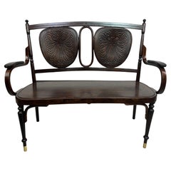 Bugholzbank aus der Secession von Thonet Mundus