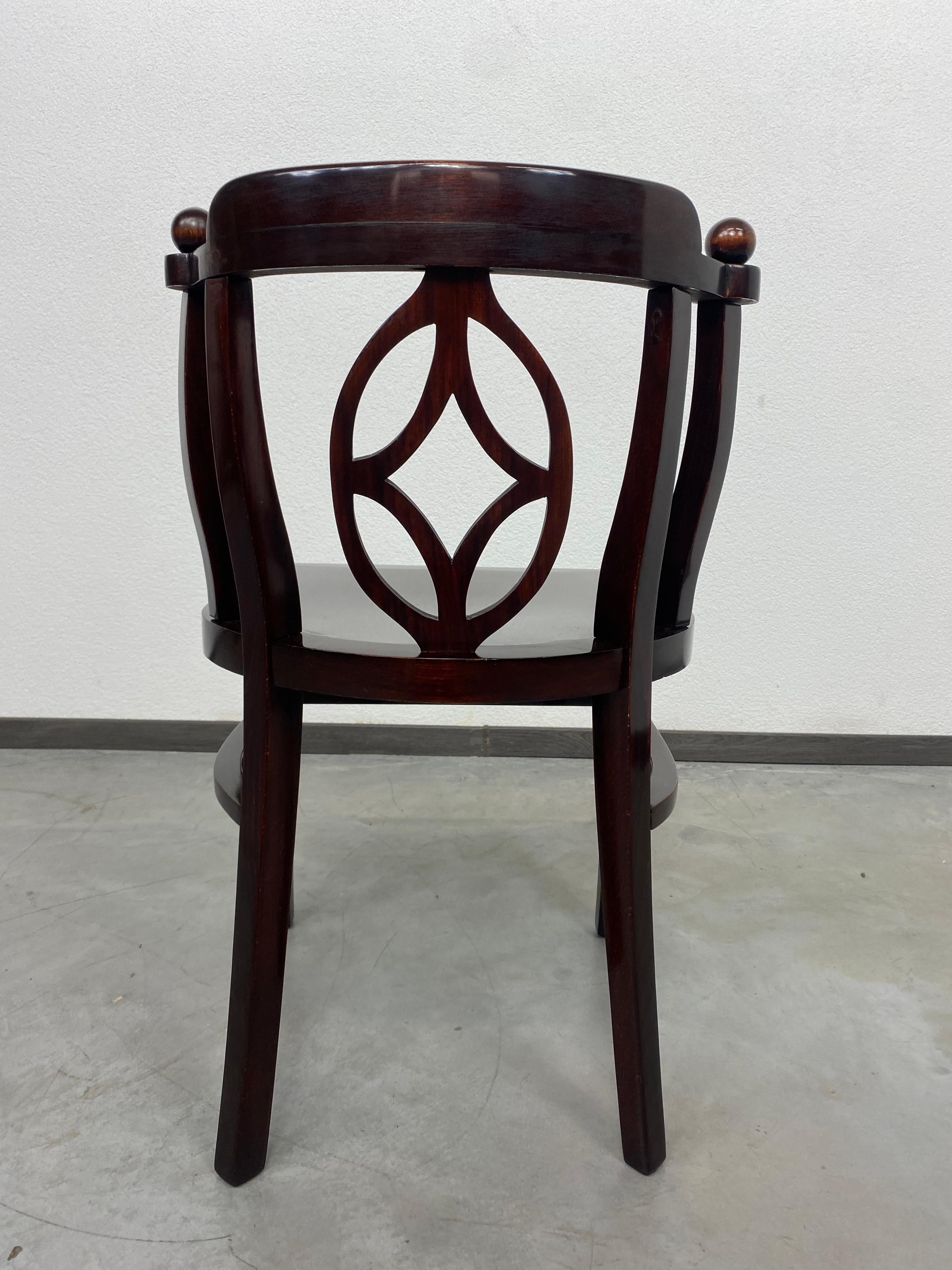 Secession chair atr. Kolo Moser In Excellent Condition For Sale In Banská Štiavnica, SK