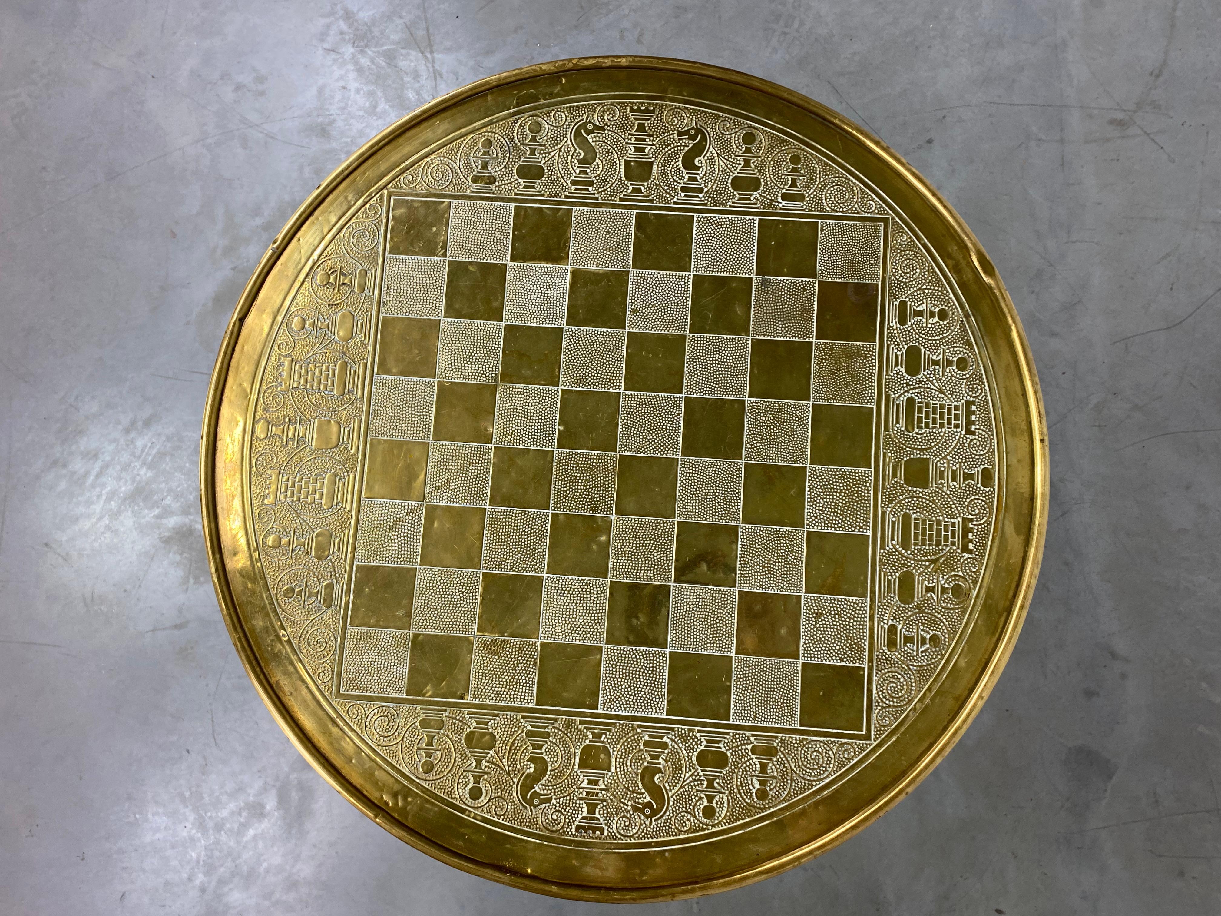 Secession chess table with brass top In Excellent Condition For Sale In Banská Štiavnica, SK