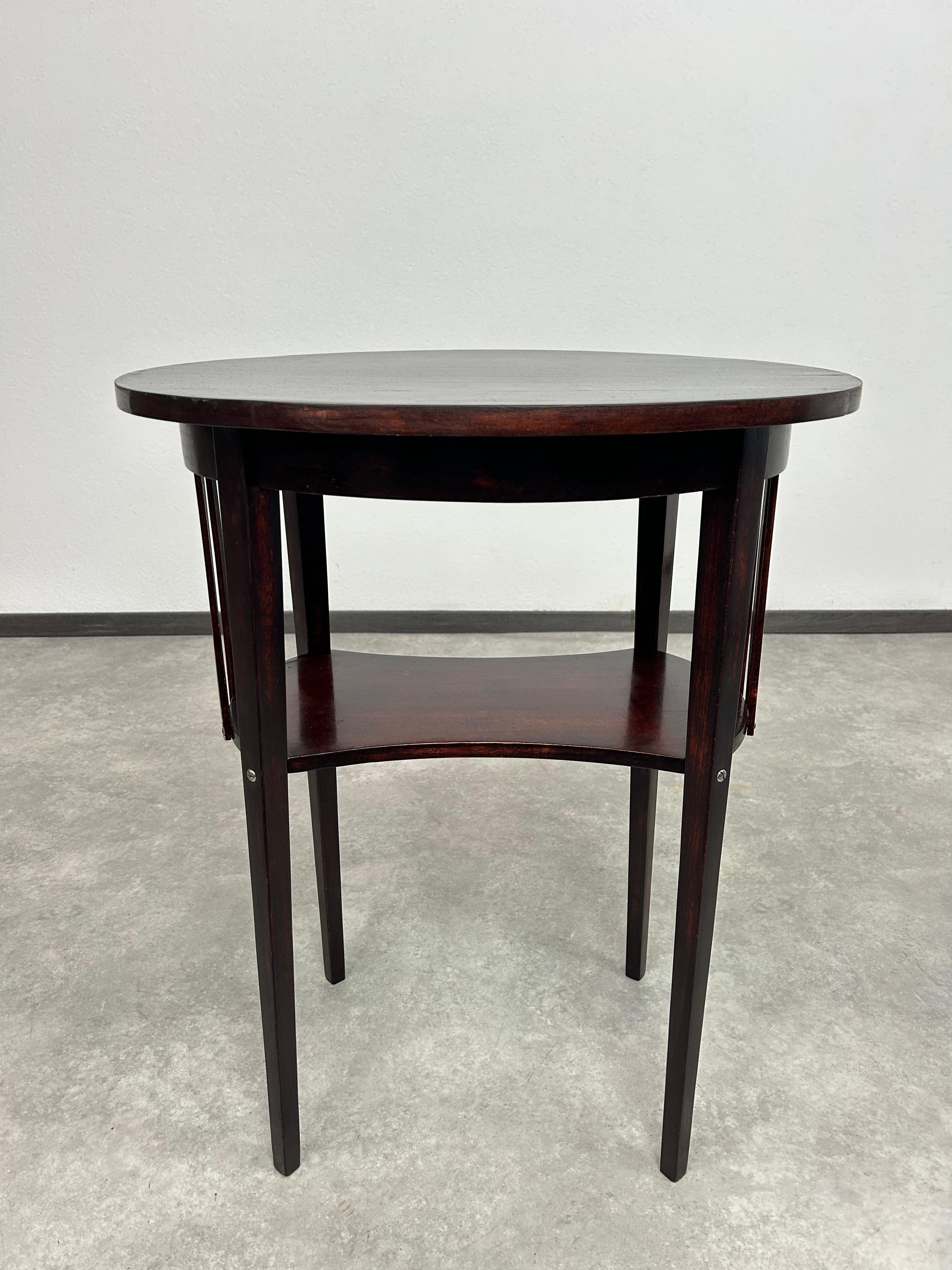 Sécession viennoise Table basse Secession n° 9208 de Marcel Kammerer pour Thonet en vente