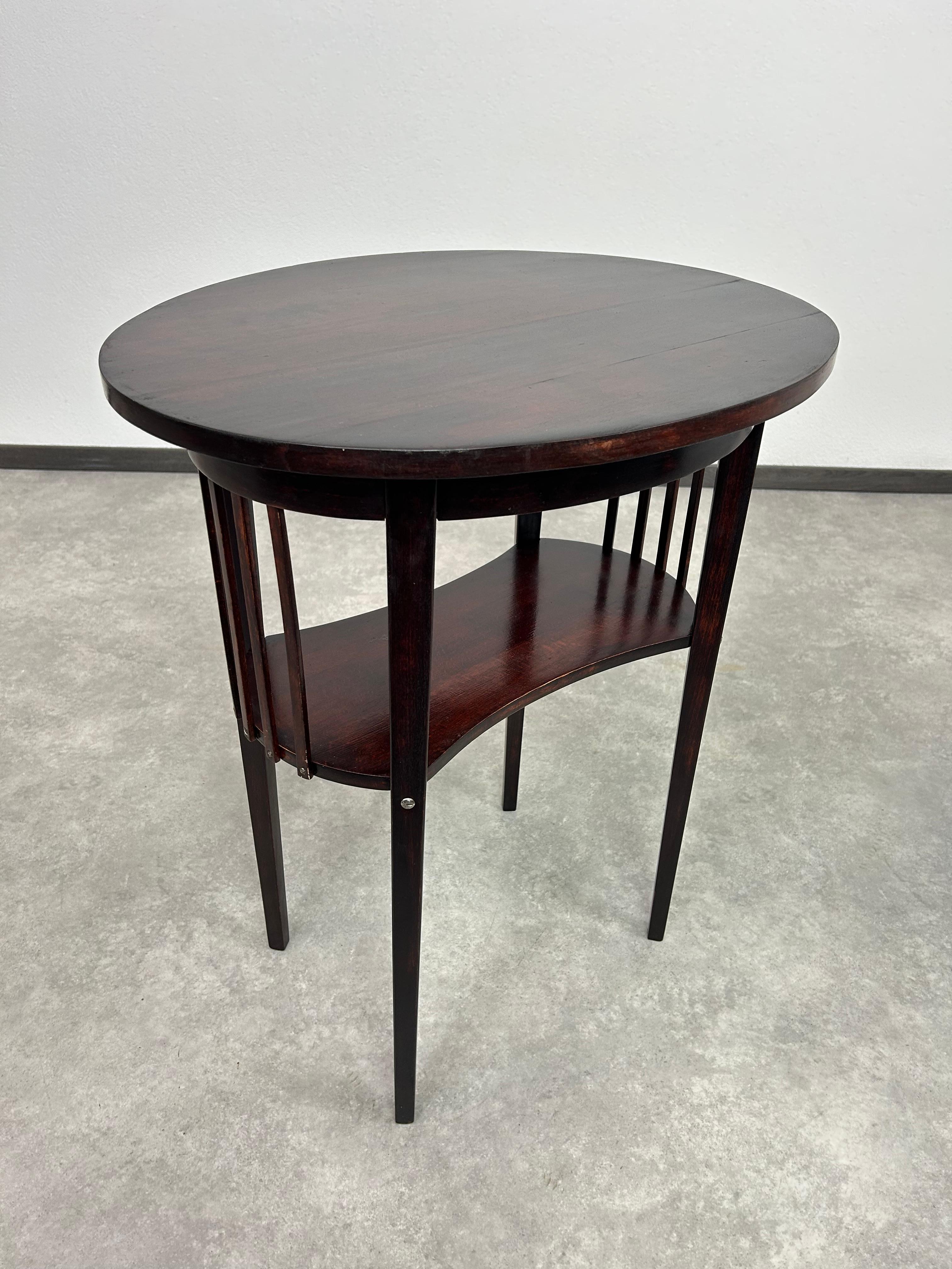 Autrichien Table basse Secession n° 9208 de Marcel Kammerer pour Thonet en vente