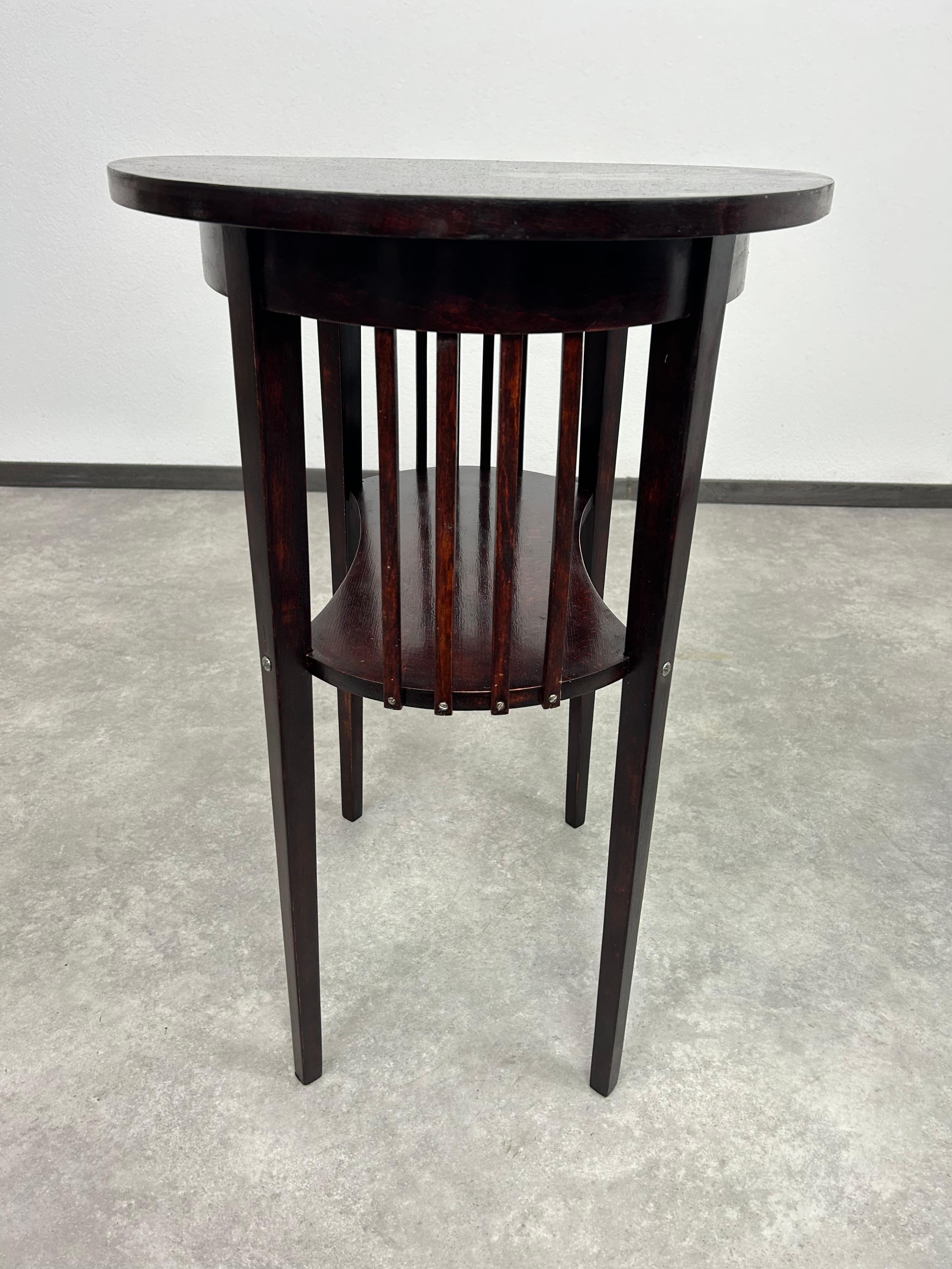 Hêtre Table basse Secession n° 9208 de Marcel Kammerer pour Thonet en vente