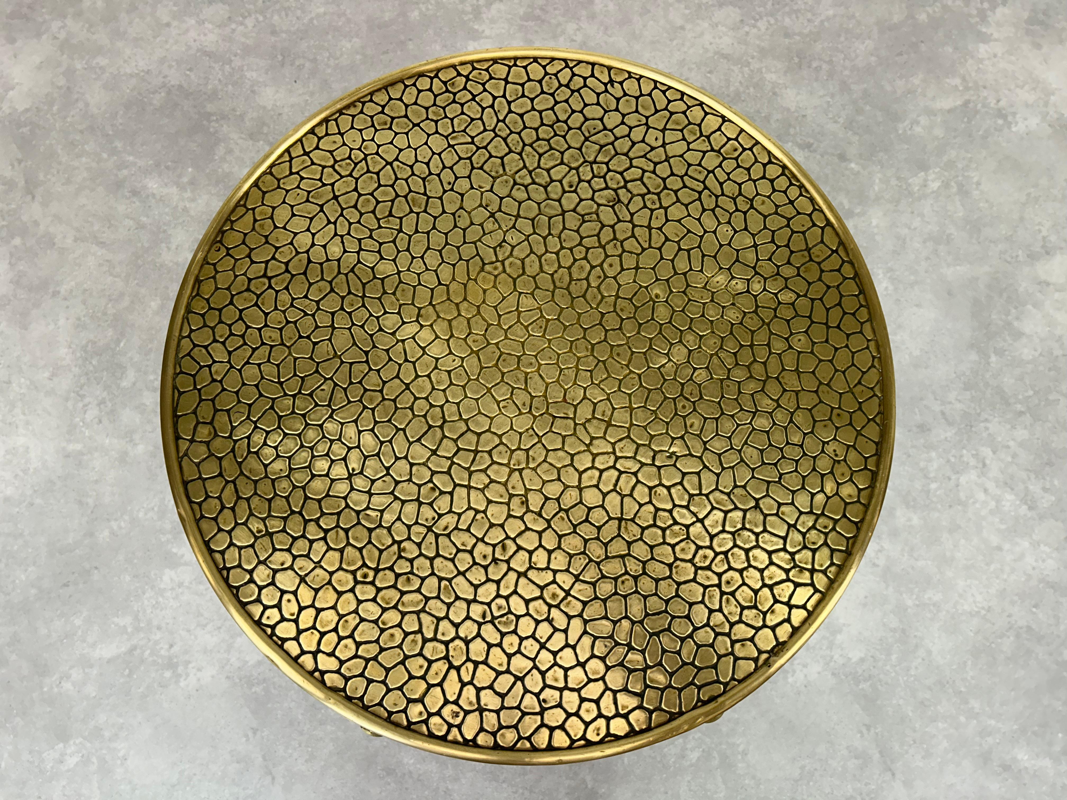 Autrichien Table basse Secession avec plateau en laiton en vente