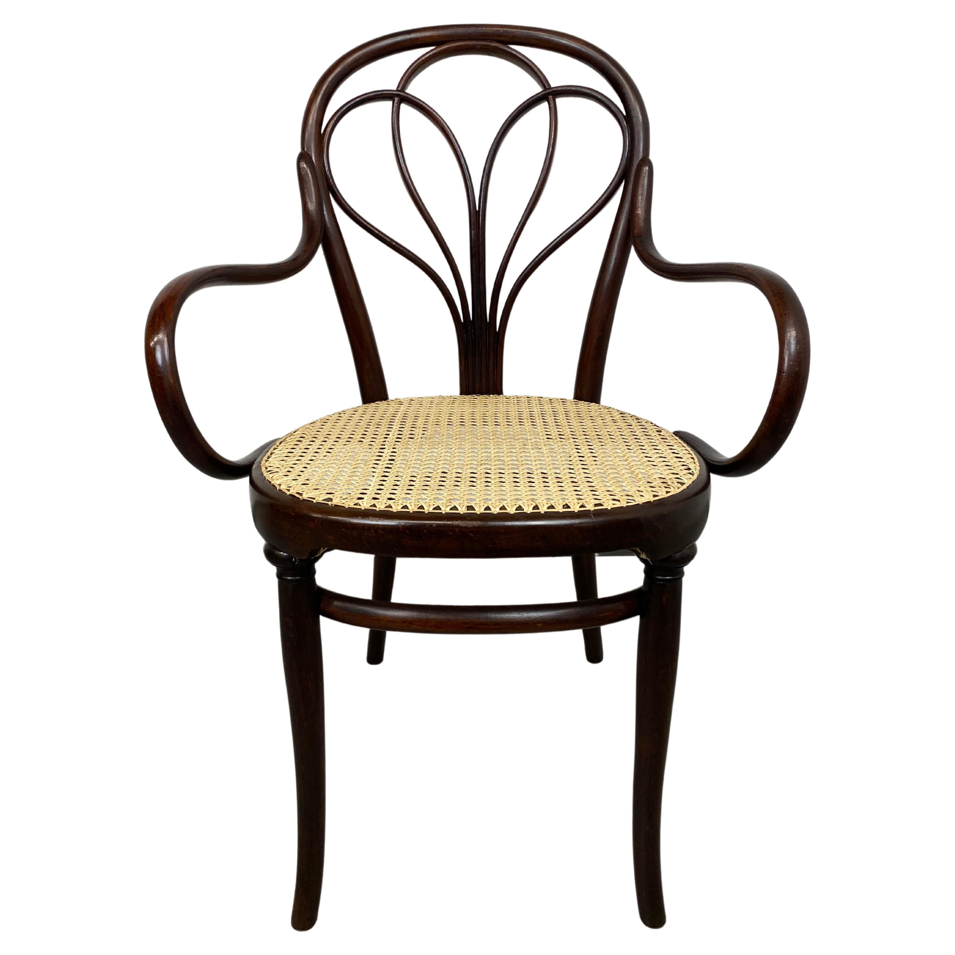 August Thonet Furniture - 6 For Sale at 1stDibs | chaise bentwood auguste  thonet, august furniture, chaise thonet