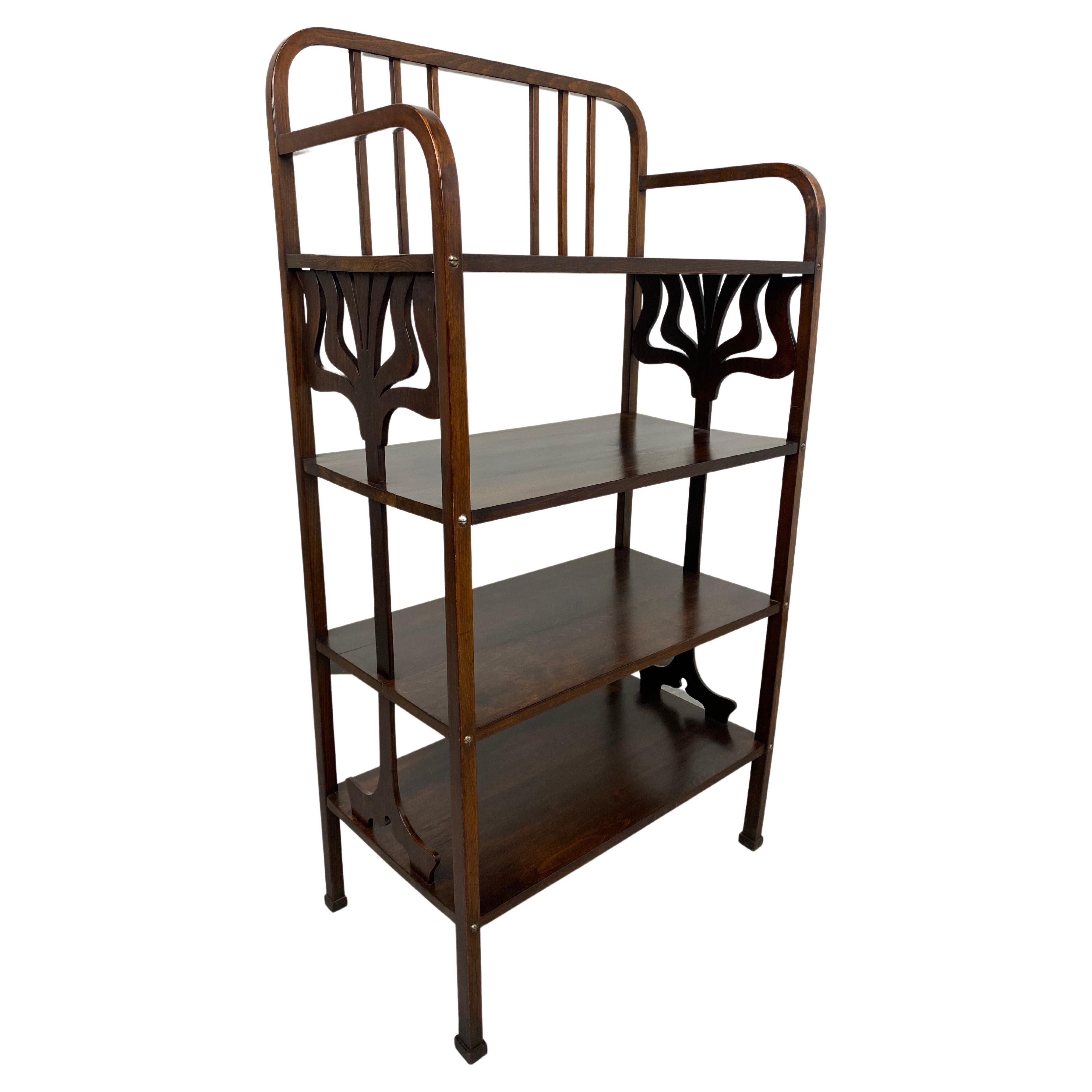 Secession Etagere No.41 by Thonet