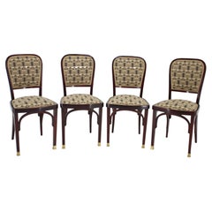Quatre chaises à dîner de la sécession de Gustav Siegel pour J.J.Kohn. Restauré 