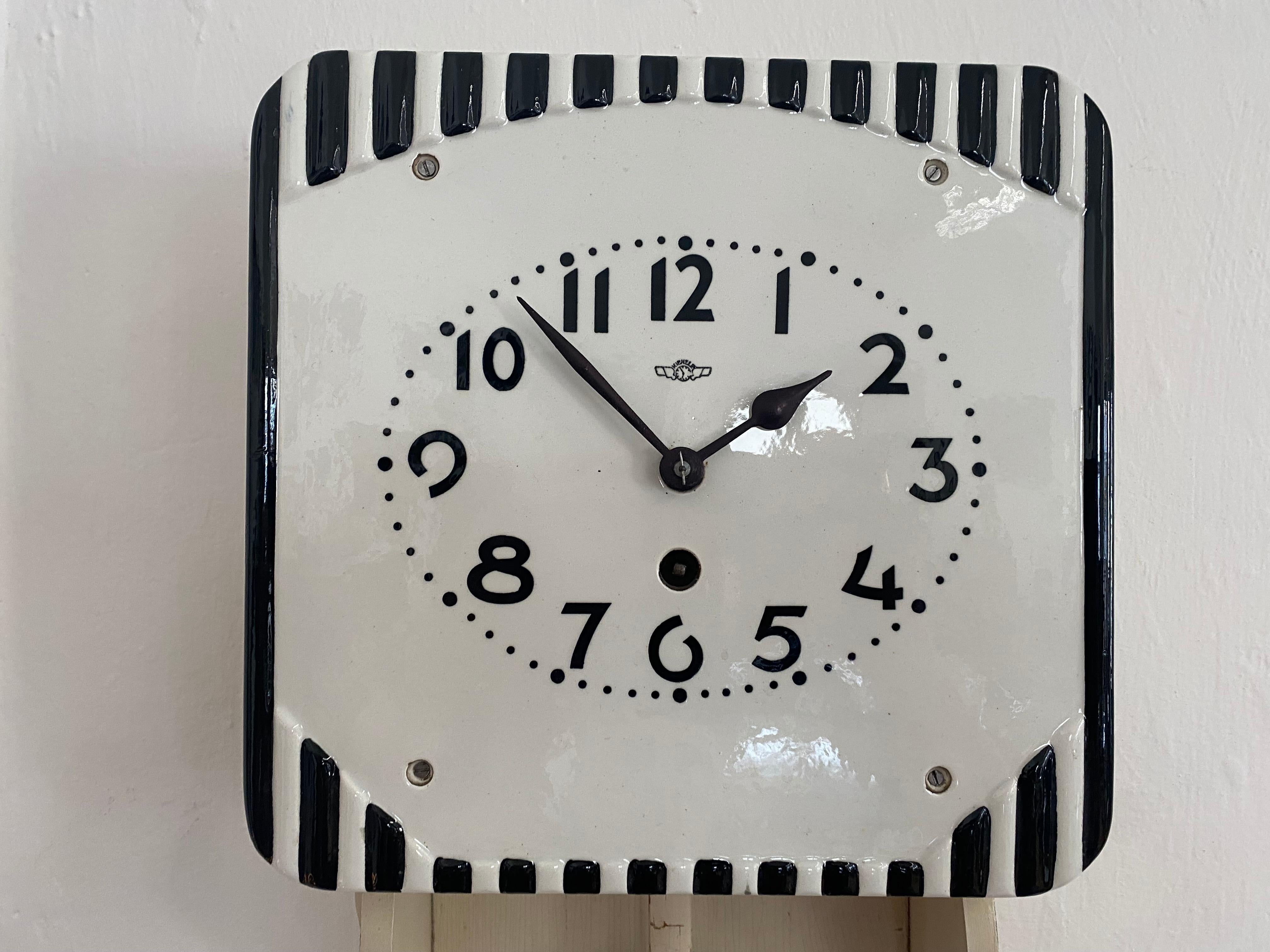 Secession kitchen clock by Kienzle in excellent original condition. Working.