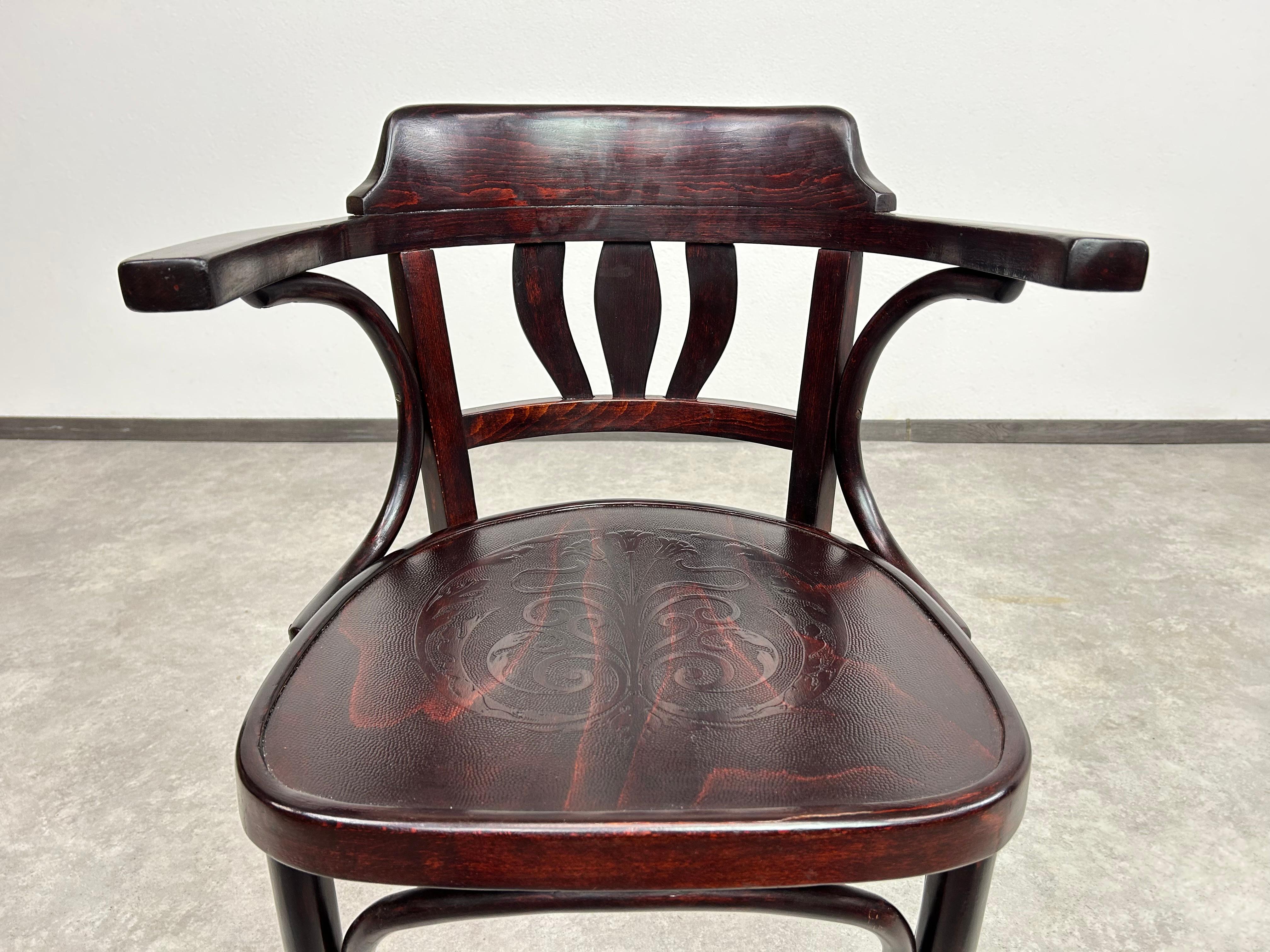 Beech Secession office chair by Thonet Mundus For Sale