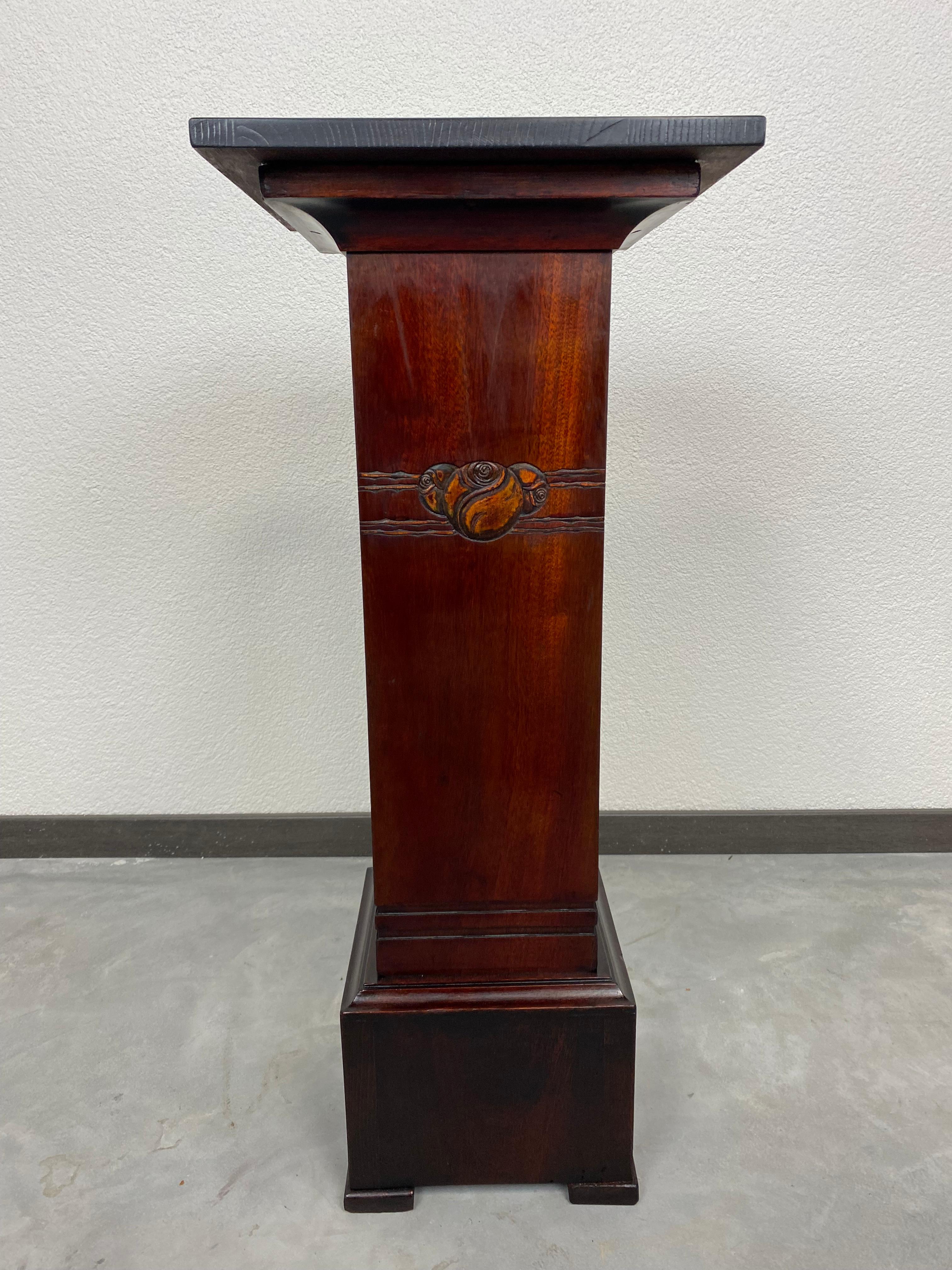 Secession plant column by Josef Maria Olbrich with carved flowers typical for Olbrich. Professionally stained and repolished.