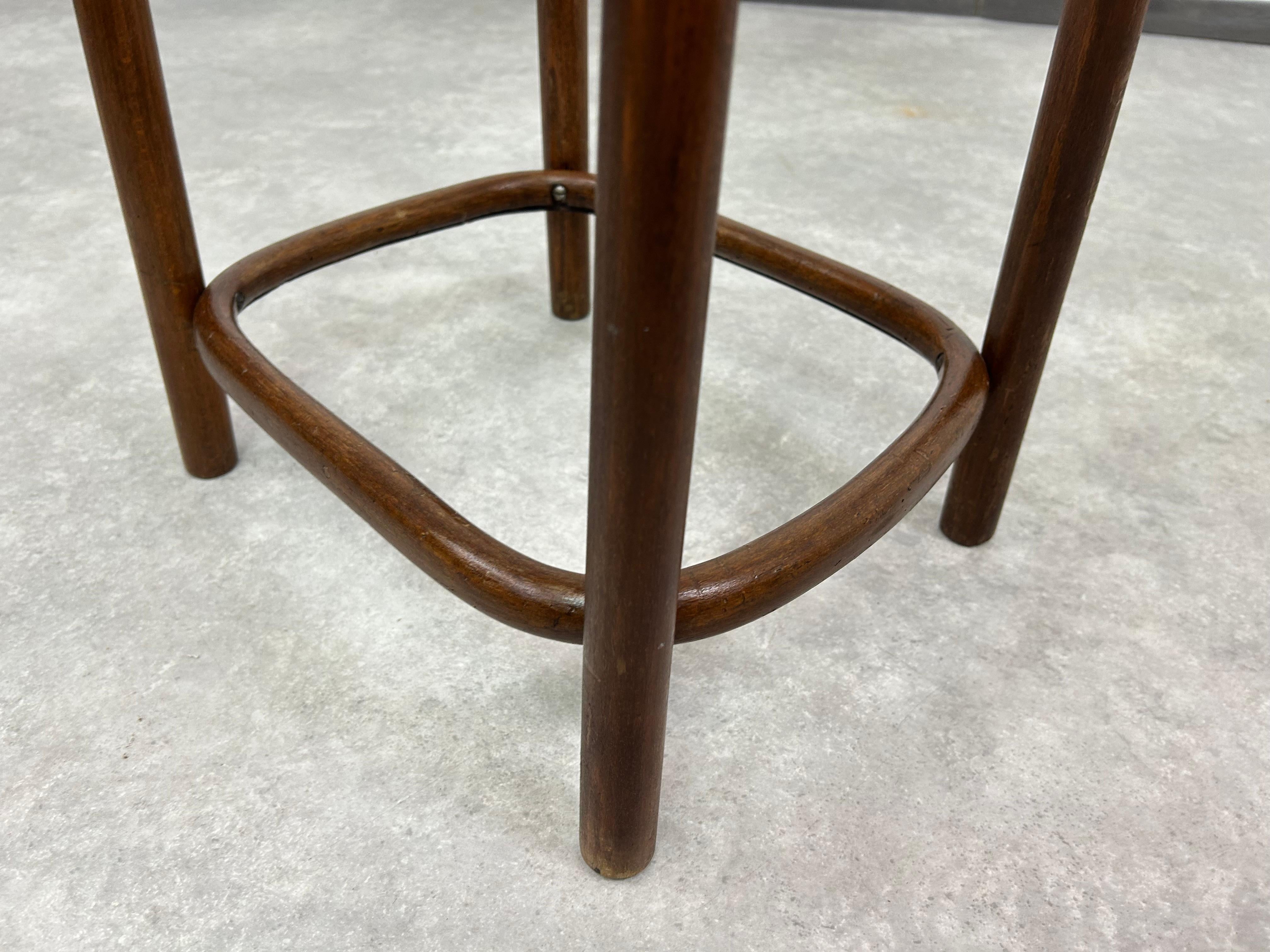 Beech Secession plant stand no.1009 attr. Otto Wagner for J&J Kohn For Sale