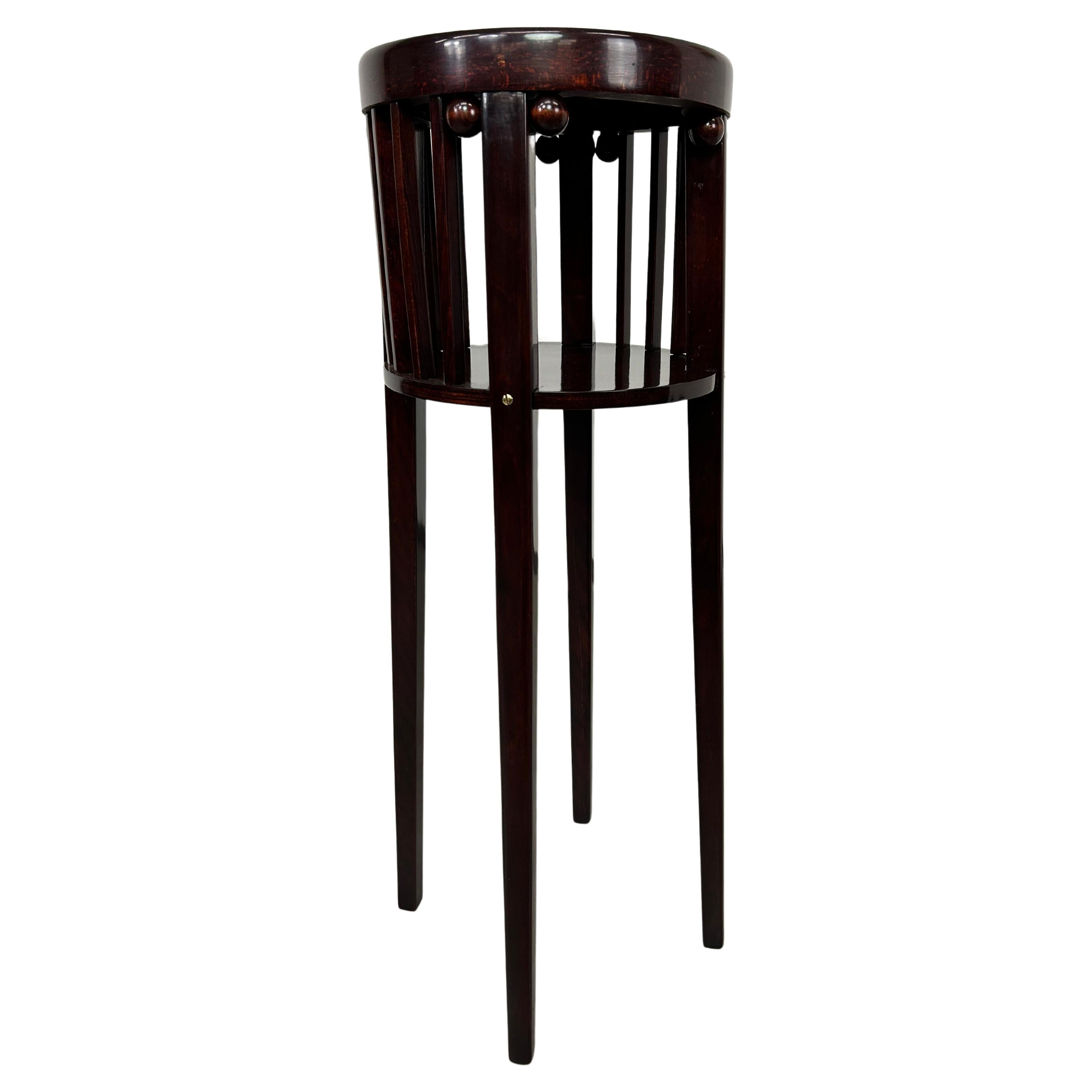 Secession Pflanzenständer Nr.1015 von Josef Hoffmann für J.J.Kohn
