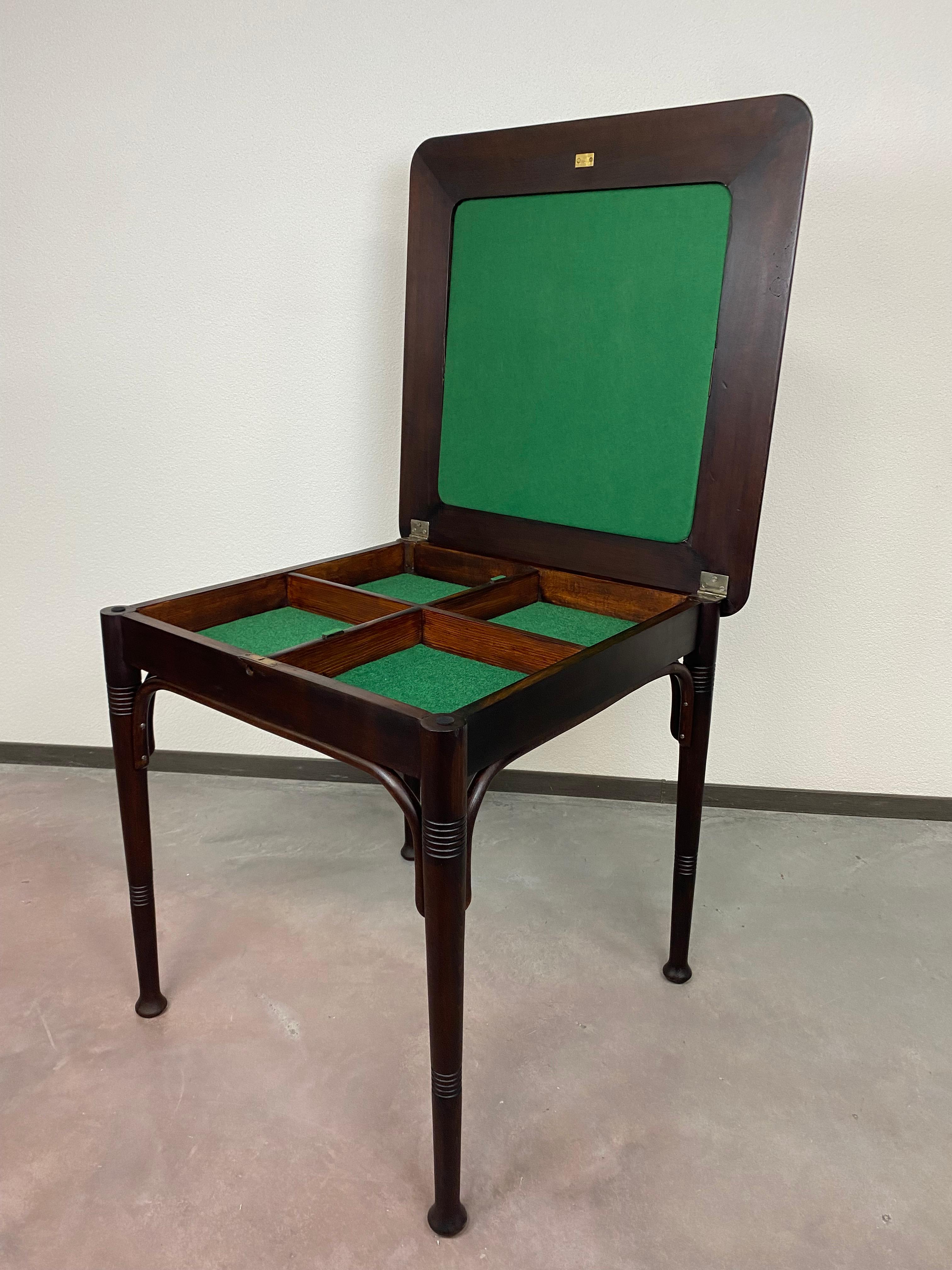 Secession Playing Table Thonet No.10 2