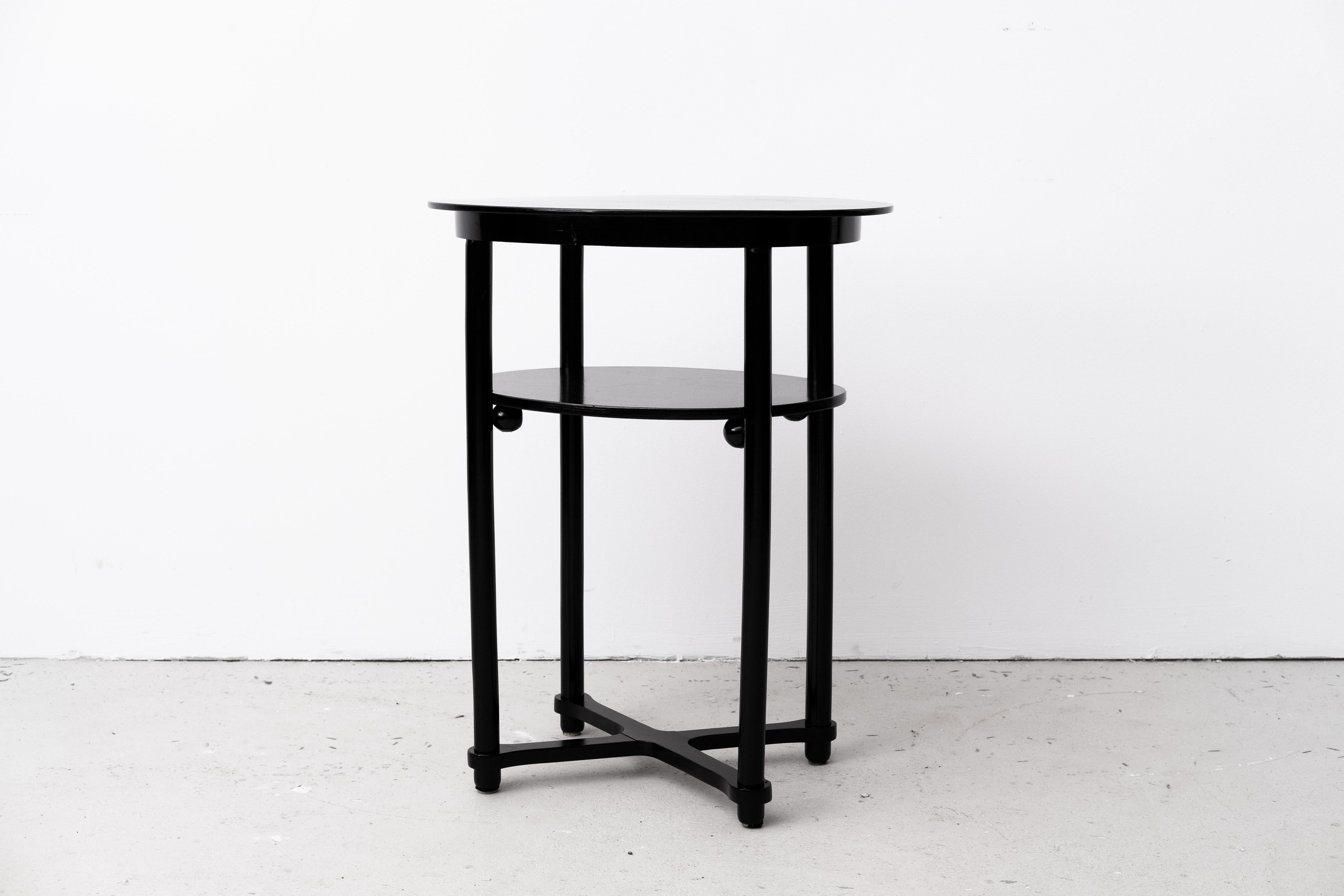 Secession Sidetable, attr. to J. Hoffmann, ex. by Fischel & Söhne (CZK, 1915) For Sale 5