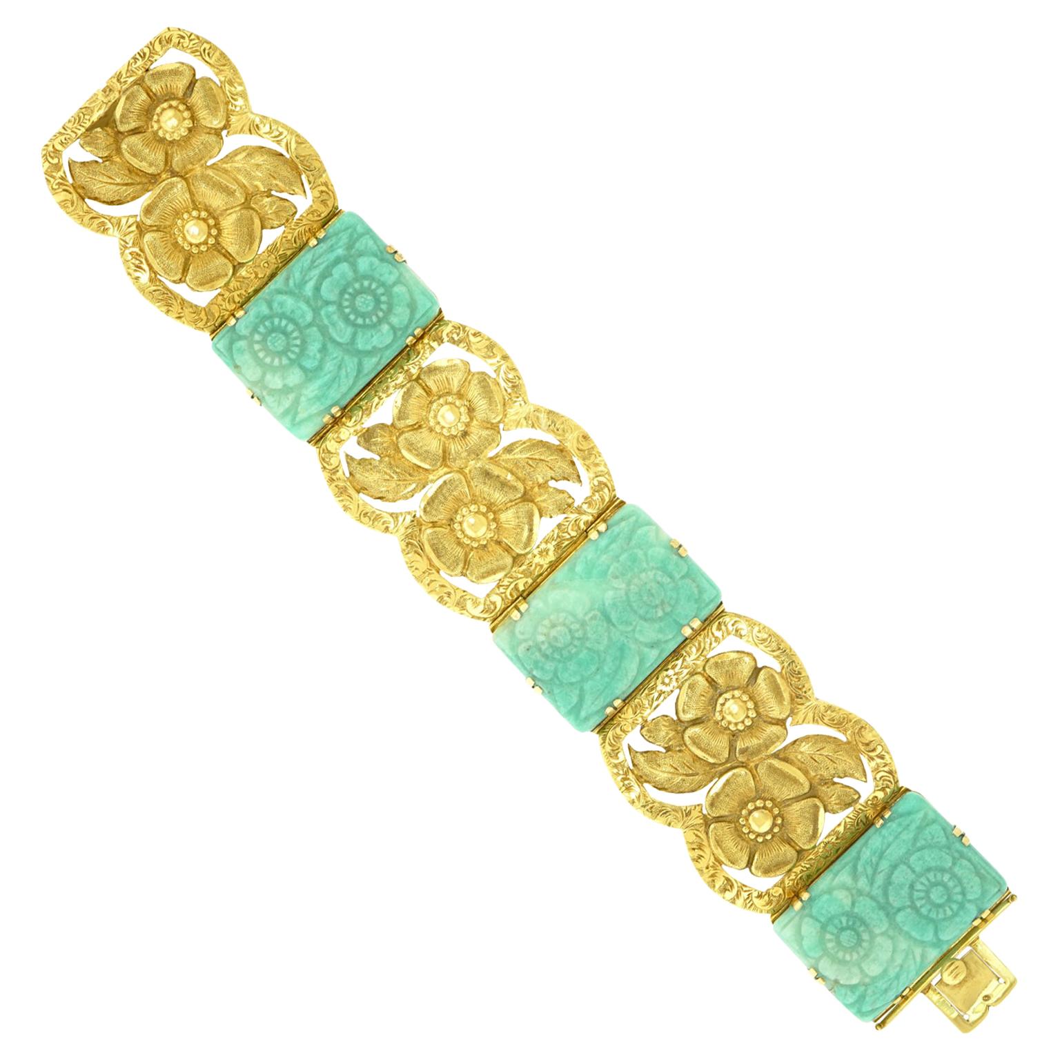 Secessionist Jade and Gold Bracelet For Sale