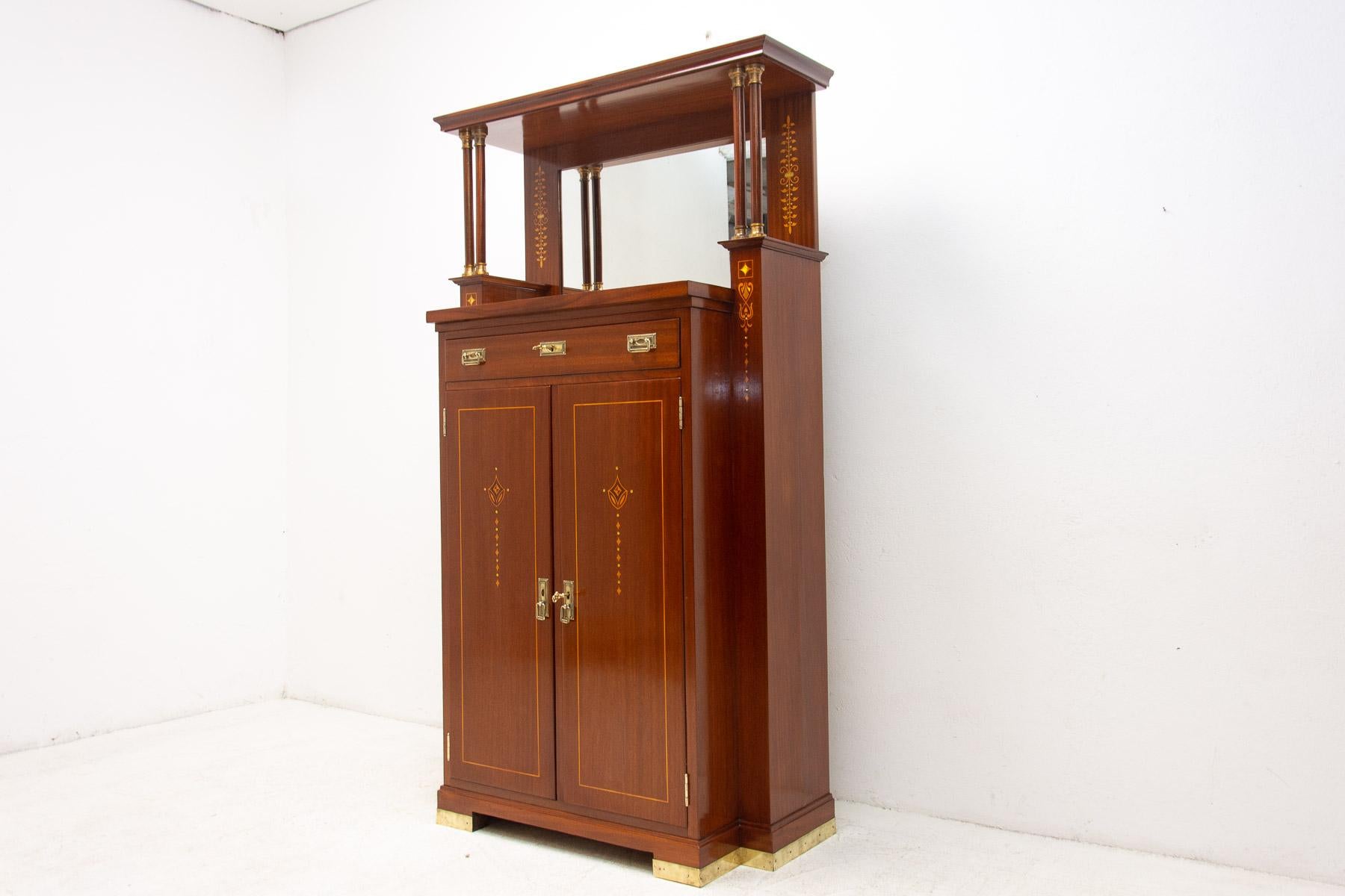 Art Nouveau Secessionist Mahogany Display Cabinet, Austria, 1910 For Sale