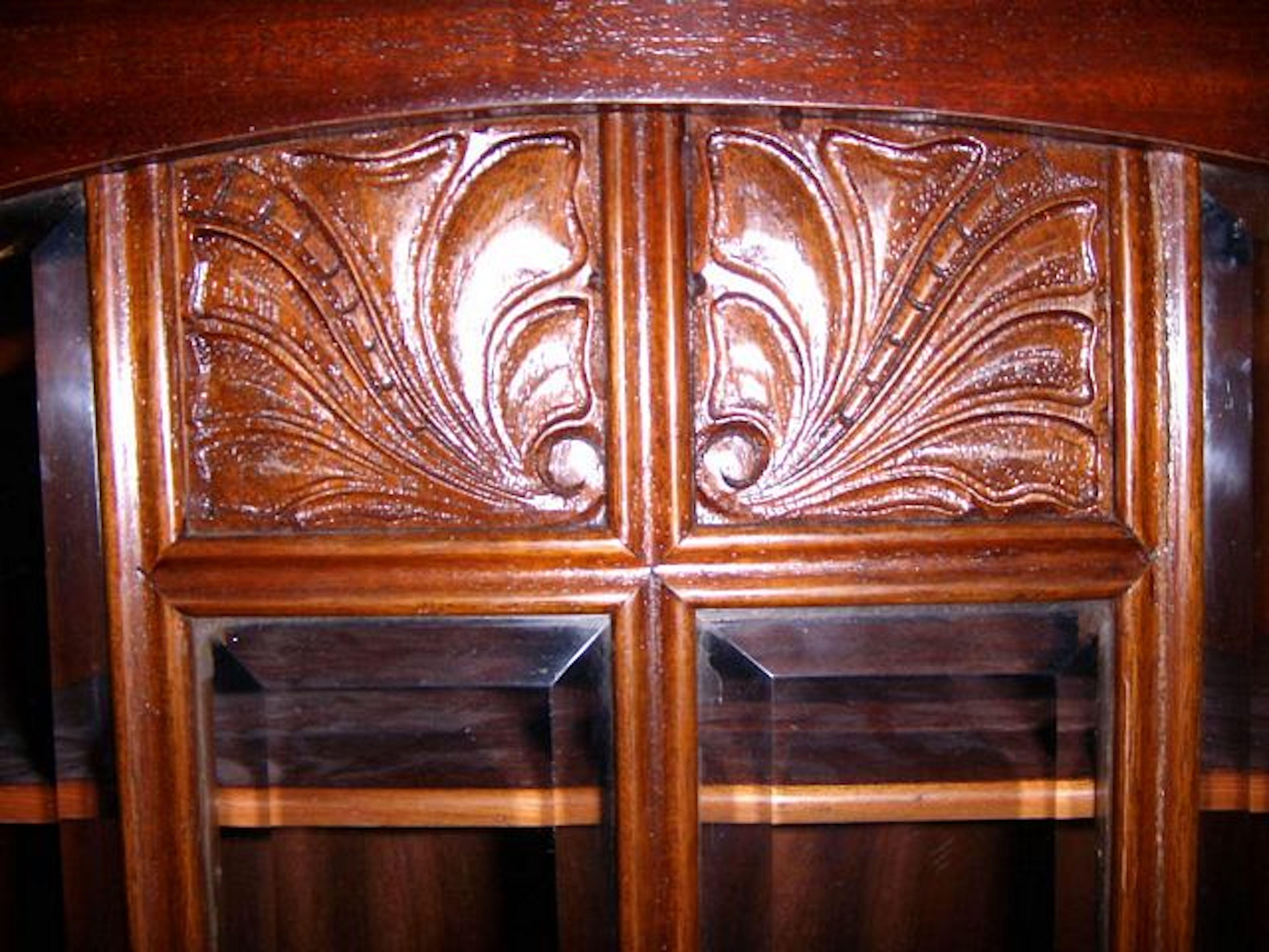 Secessionist Mahogany Display Cabinet with Carved Decoration Beveled Glass Doors In Good Condition For Sale In London, GB
