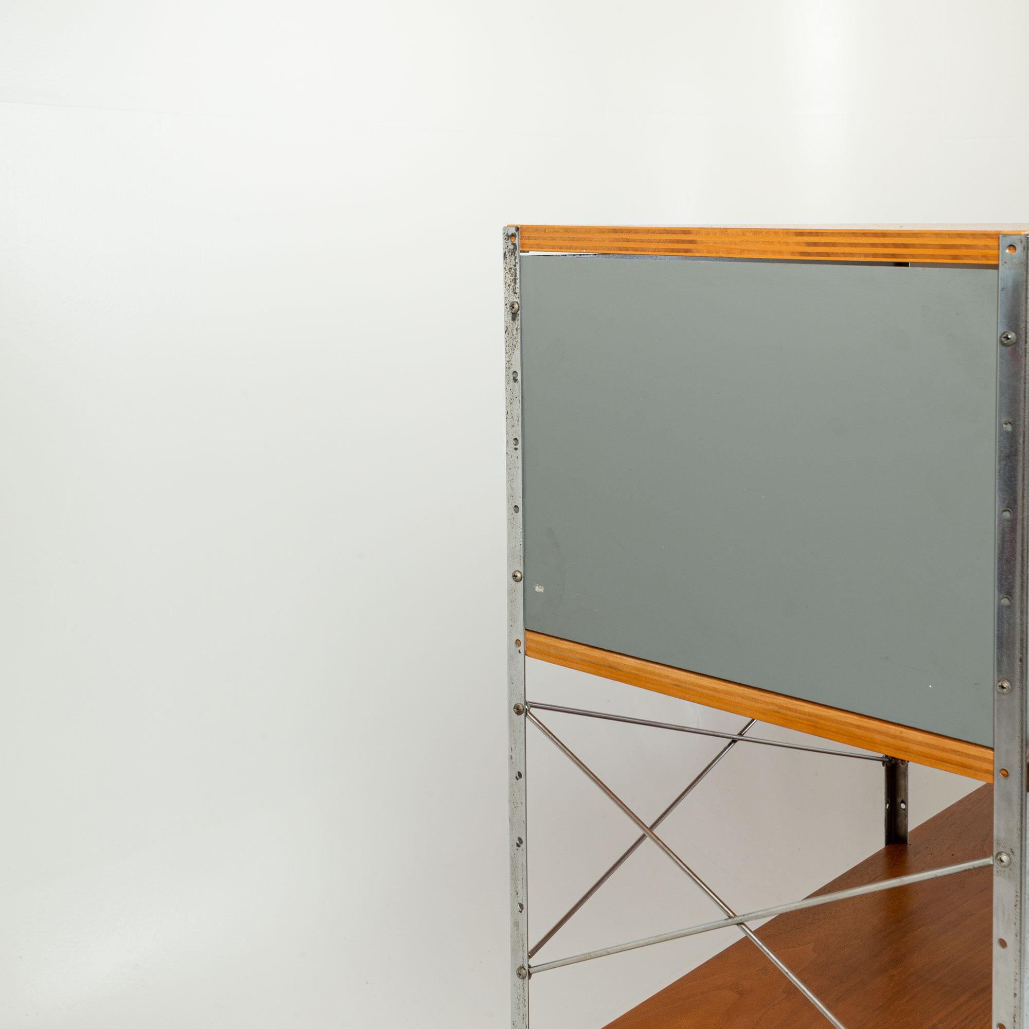 Second Generation Eames Storage Unit ESU 400-N series by Charles and Ray Eames 3